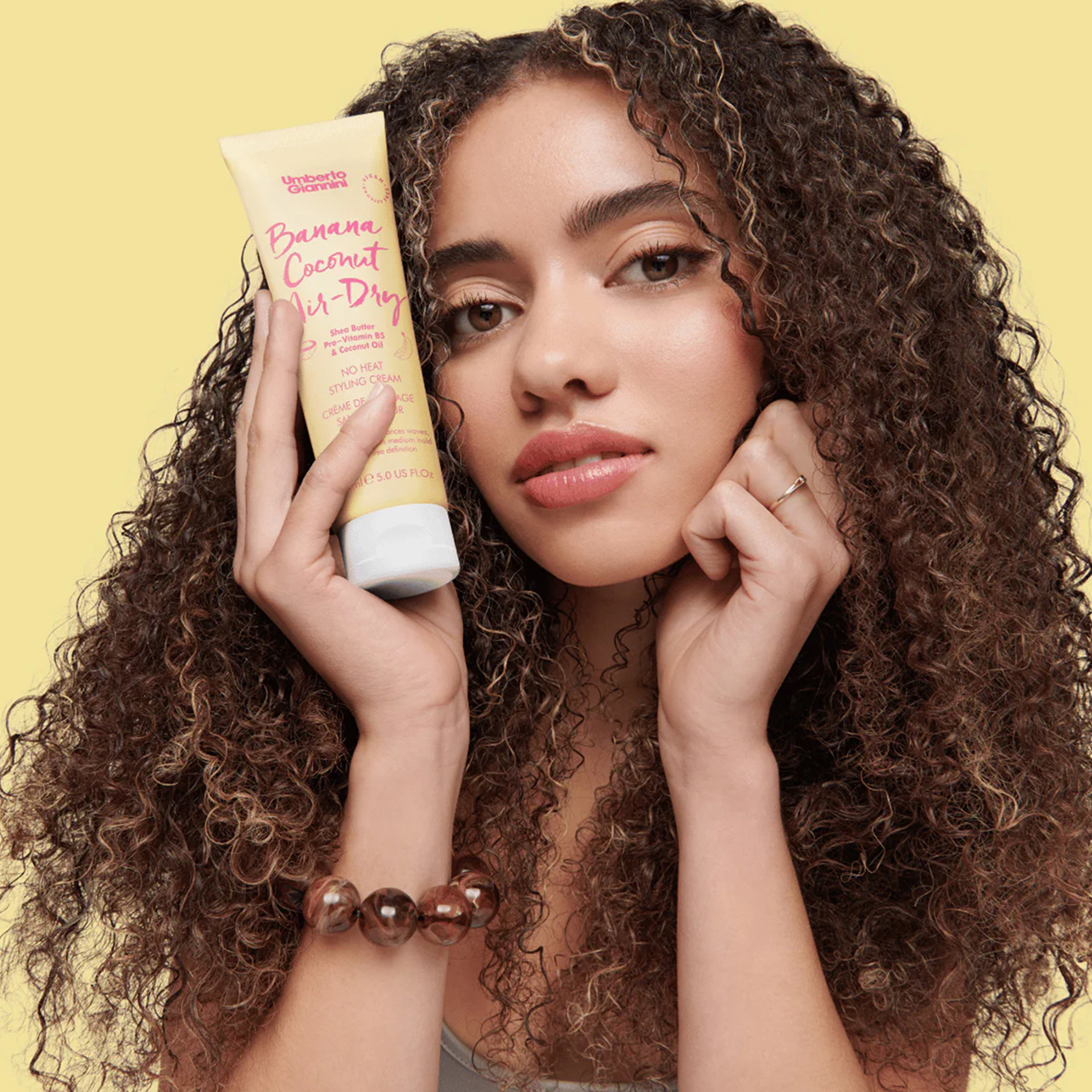 كريم تصفيف الشعر بالموز وجوز الهند من أومبرتو جيانيني - 150 مل-beautyandpersonalcare-hair-haircare-hairmasksandcreams-image-3