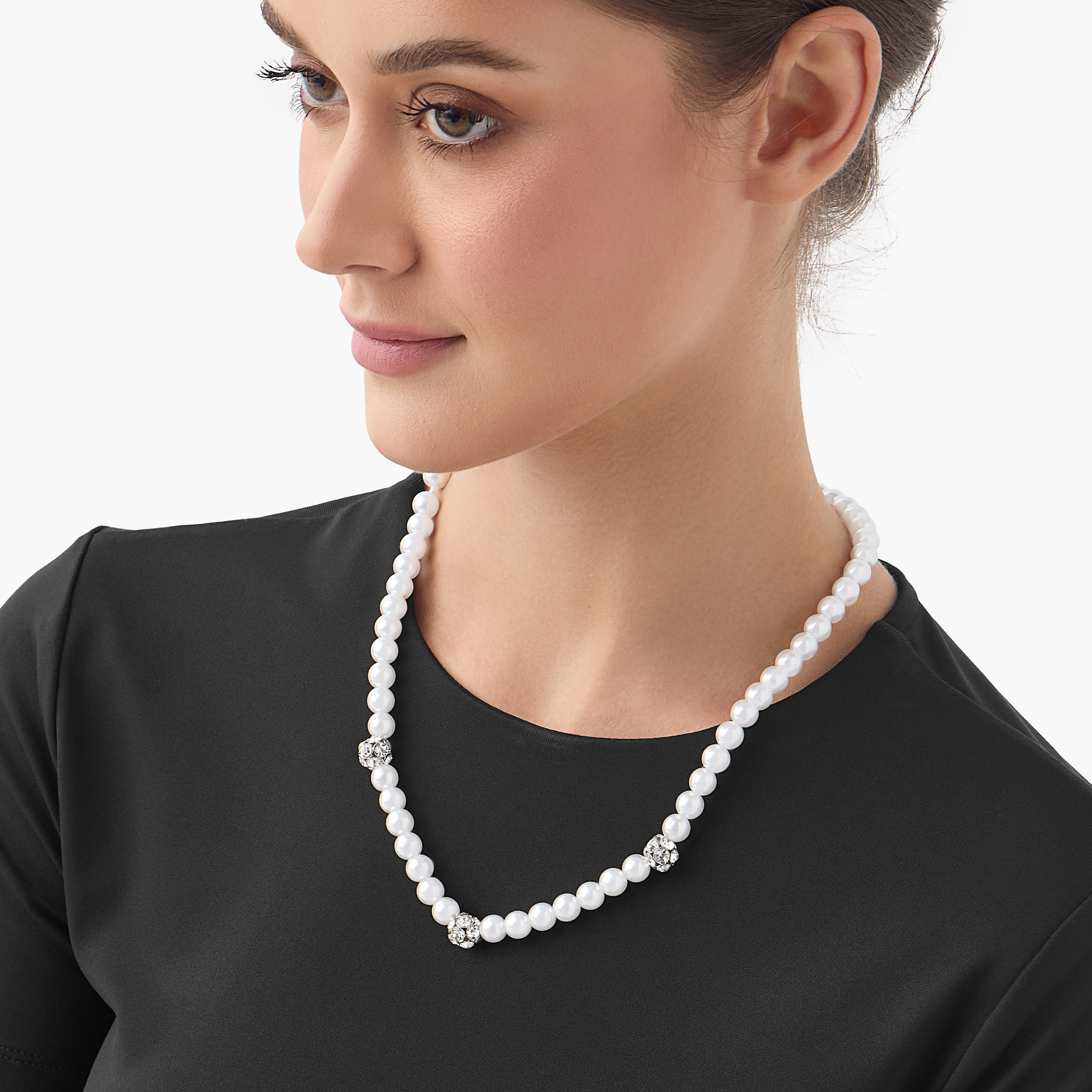 Pearl Embellished Necklace with Lobster Clasp-women-watchesandjewellery-jewellery-necklacesandpendants-image-2