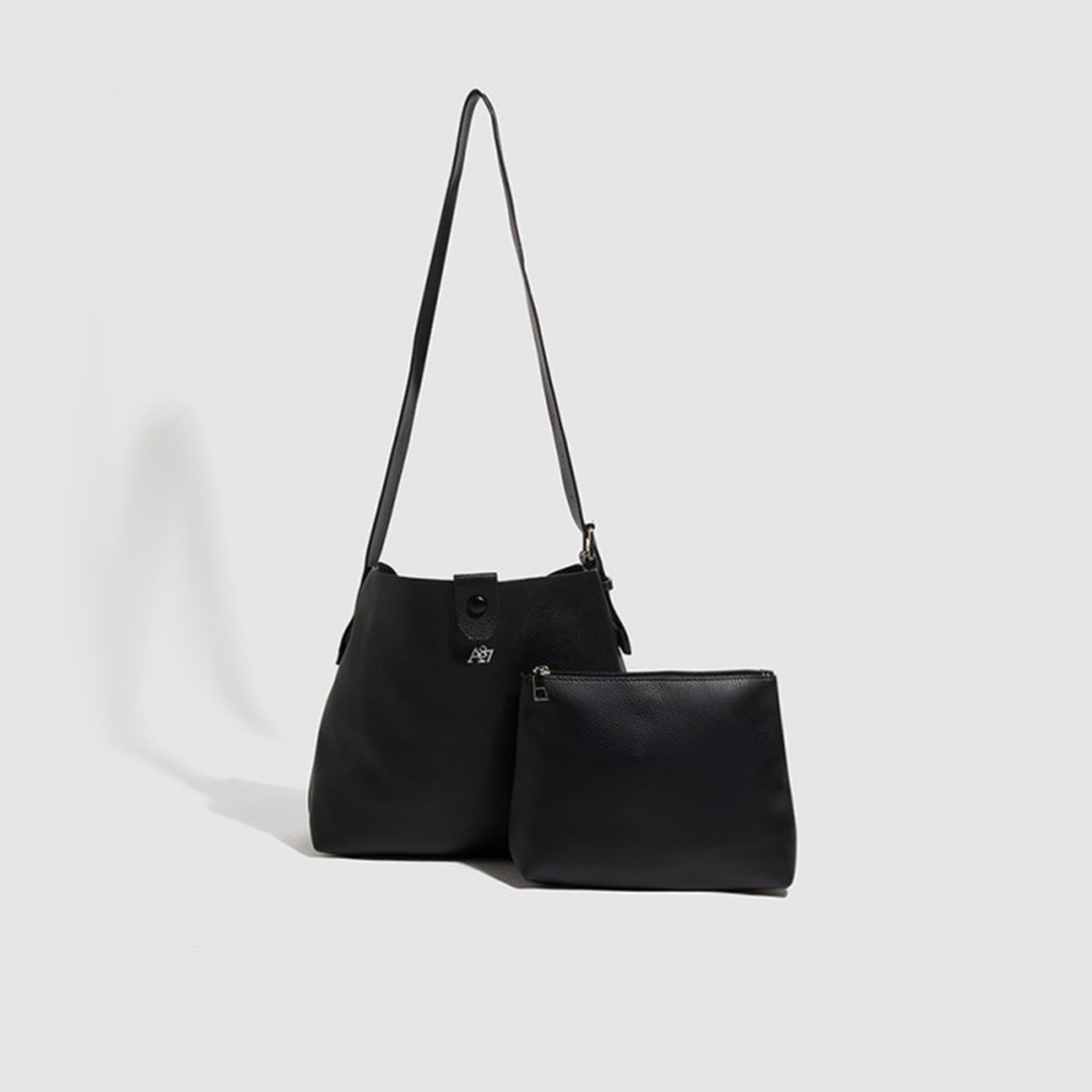 ايروبوستال- شنطة كتف بمقبض واحد مع إغلاق مغناطيسي وحزام قابل للتعديل-women-bagsandwallets-handbags-image-1