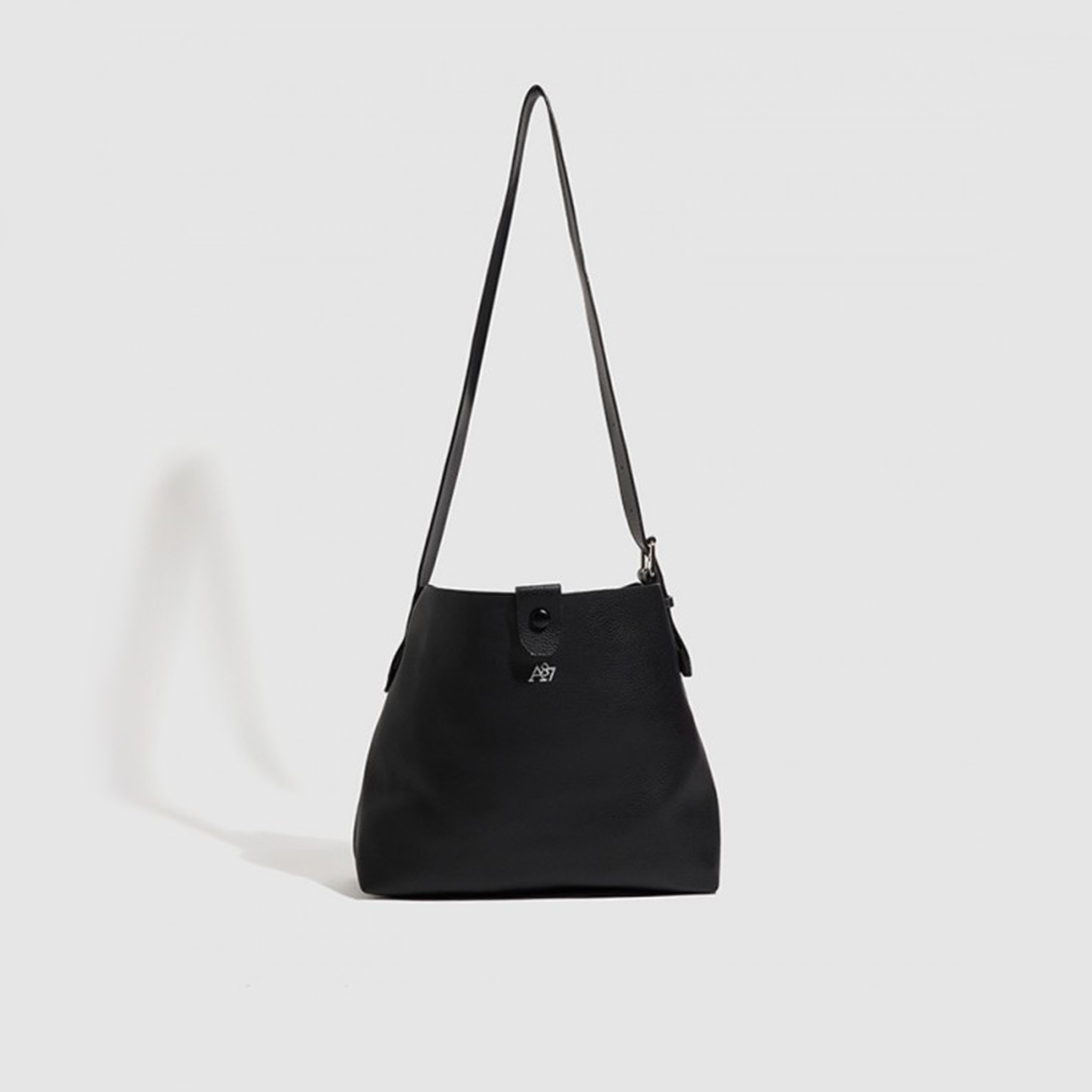 ايروبوستال- شنطة كتف بمقبض واحد مع إغلاق مغناطيسي وحزام قابل للتعديل-women-bagsandwallets-handbags-image-2