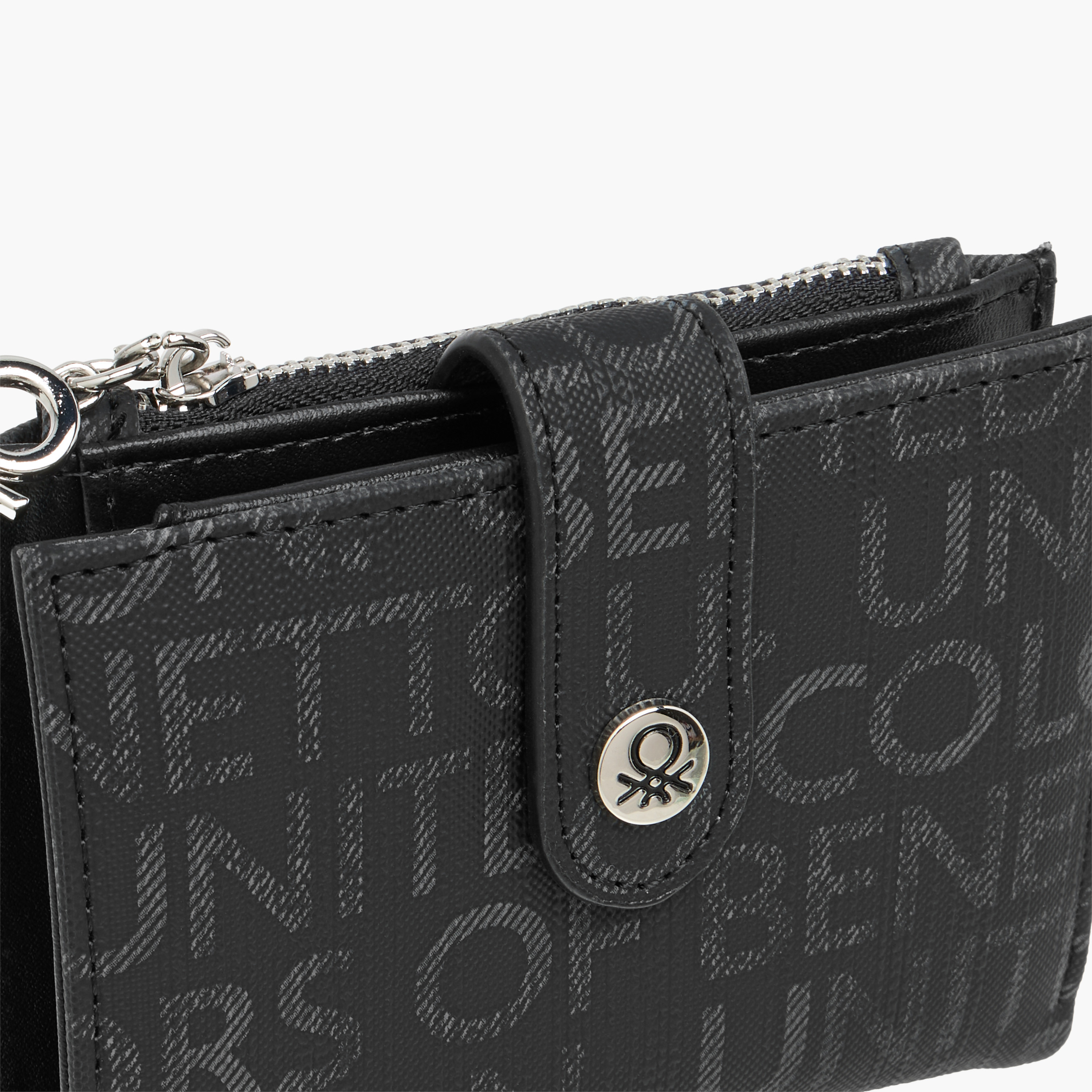 حامل بطاقات بطبعات مونوجرام من يو سي بي-women-bagsandwallets-wallets-image-3