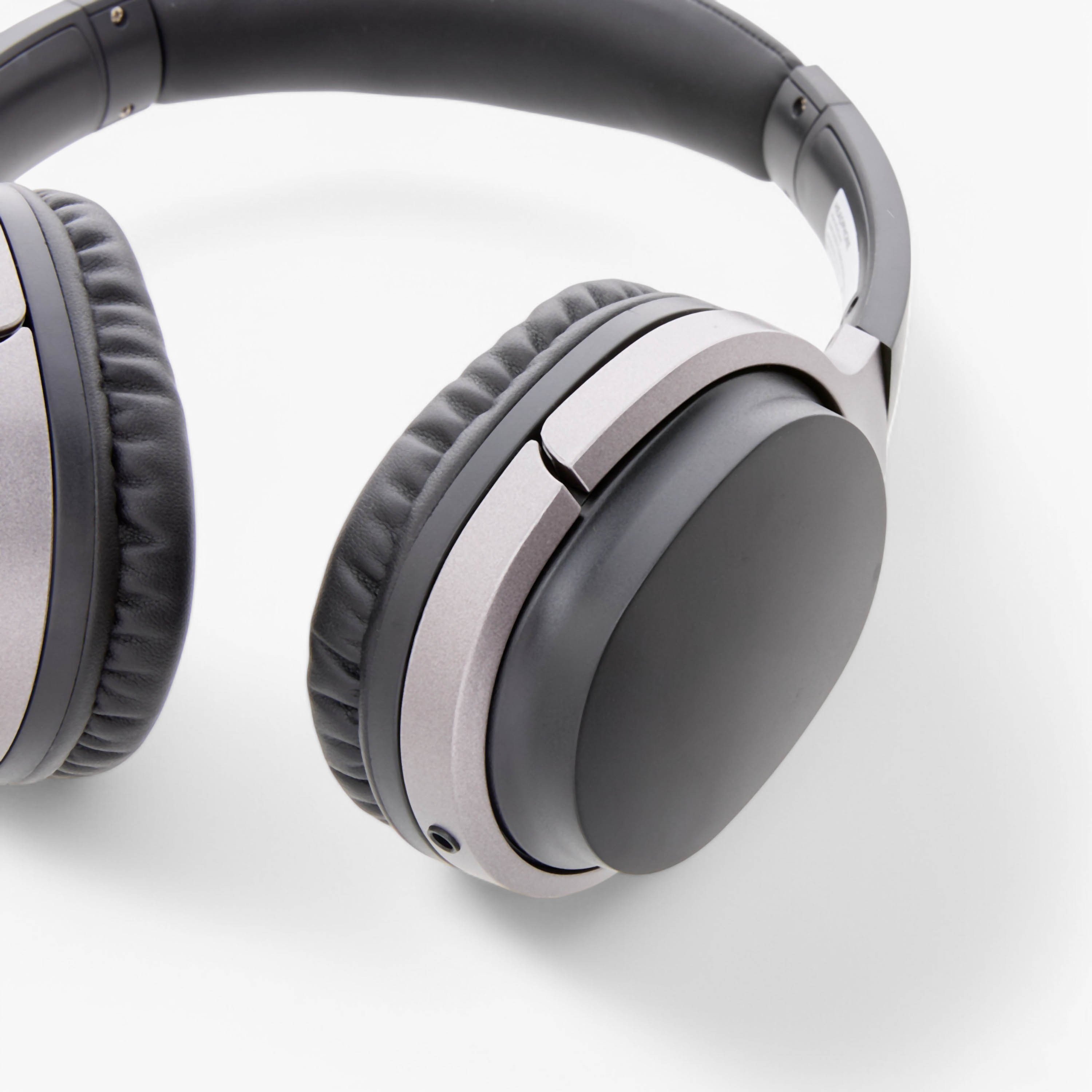 Findz Wired Headphones with Cushioned Earpads-electronics-headphonesandearphones-image-5