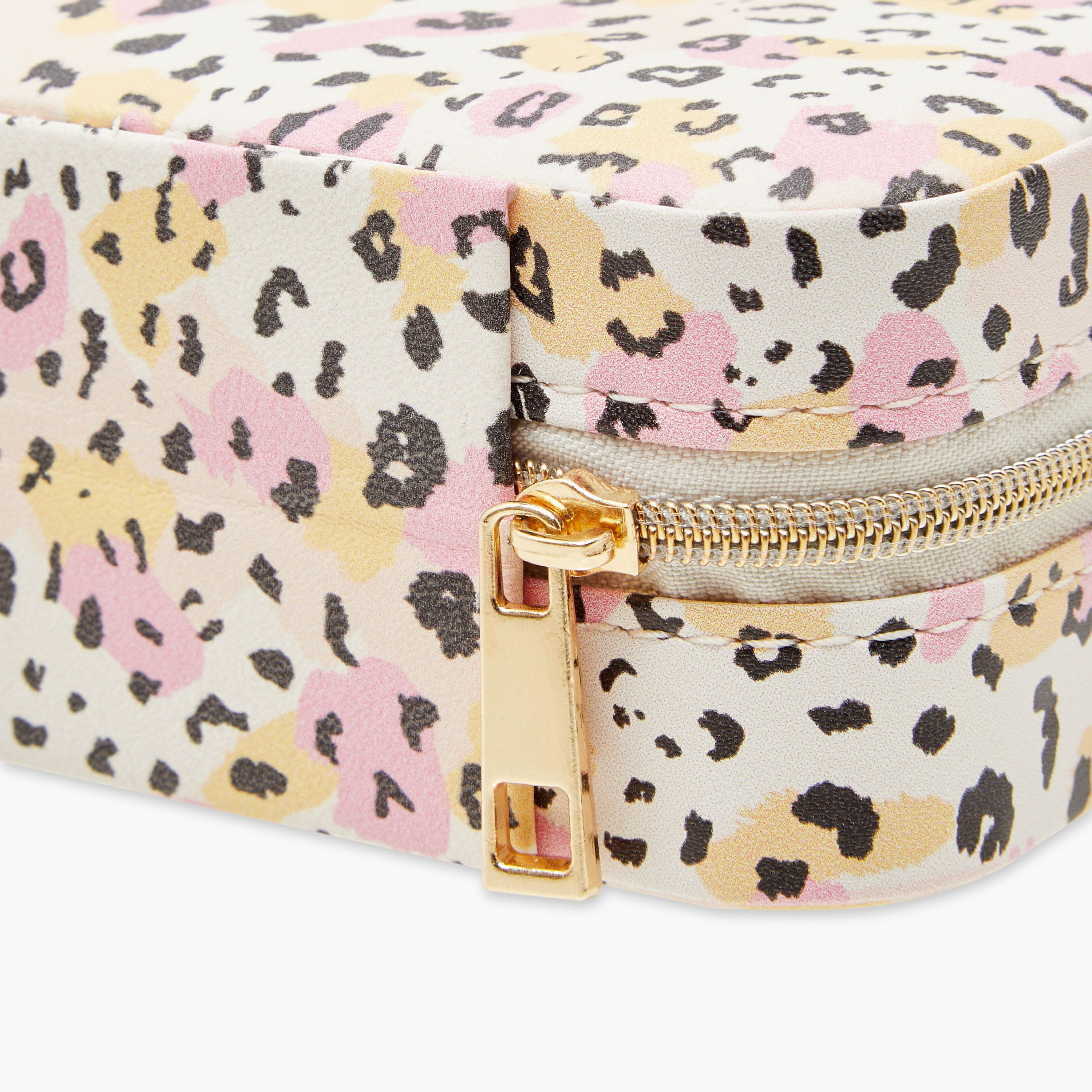 Roam and Repeat Animal Print Mini Travel Jewellery Organiser-travel-accessories-image-5