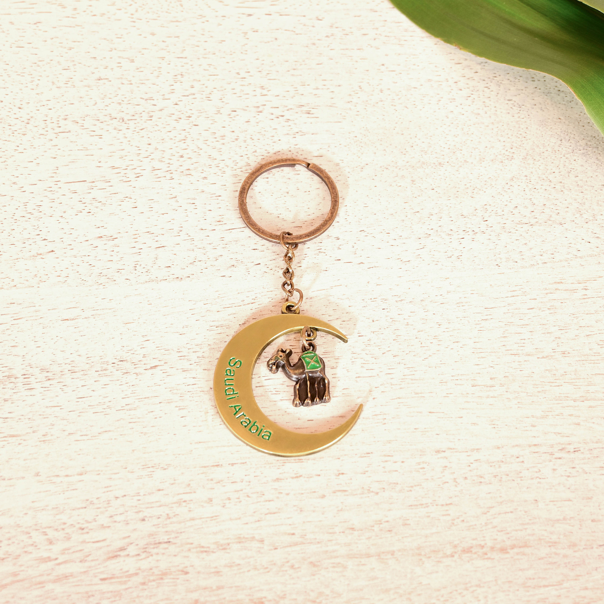 Home Carving Saudi Arabia Moon Keychain with Hanging Camel-household-decor-decorativeobjectsandsculptures-image-1
