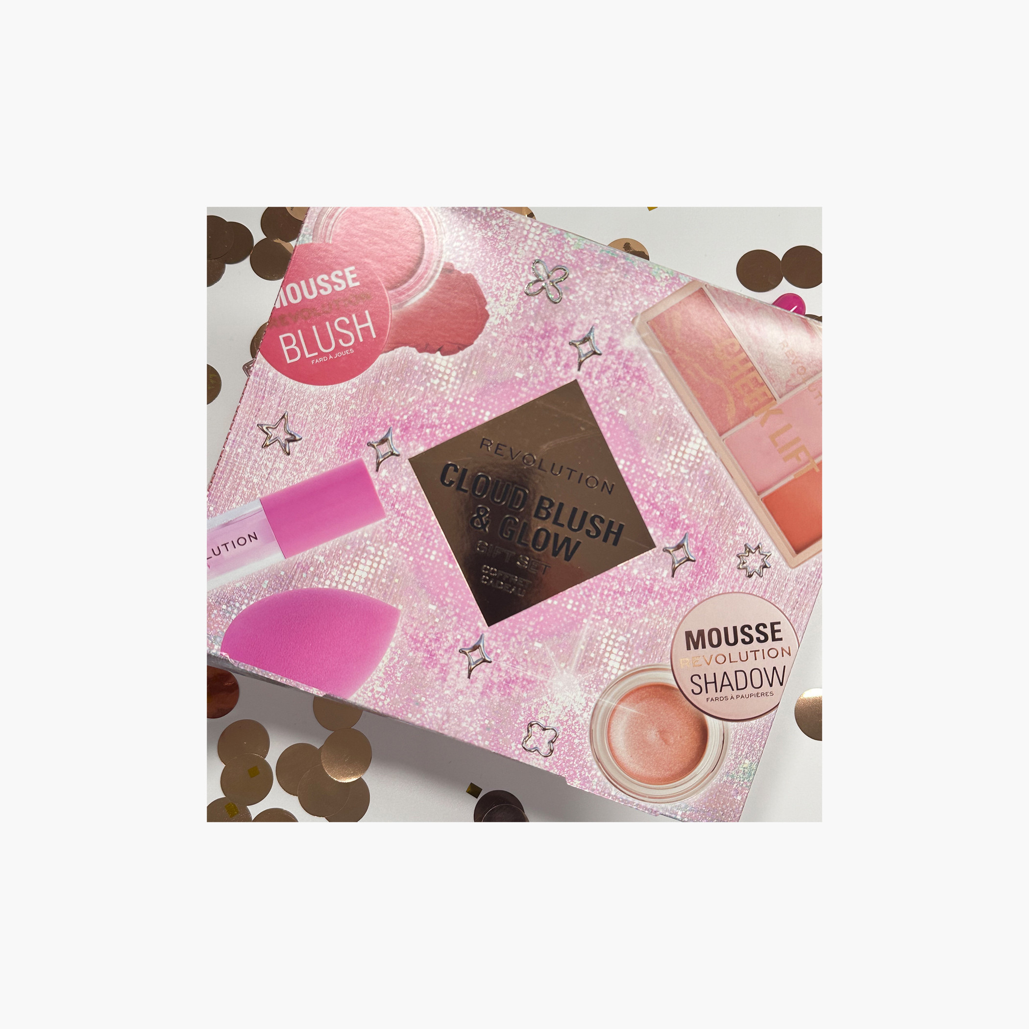 Makeup Revolution Cloud Blush and Glow Gift Set-beautyandpersonalcare-giftsets-image-4