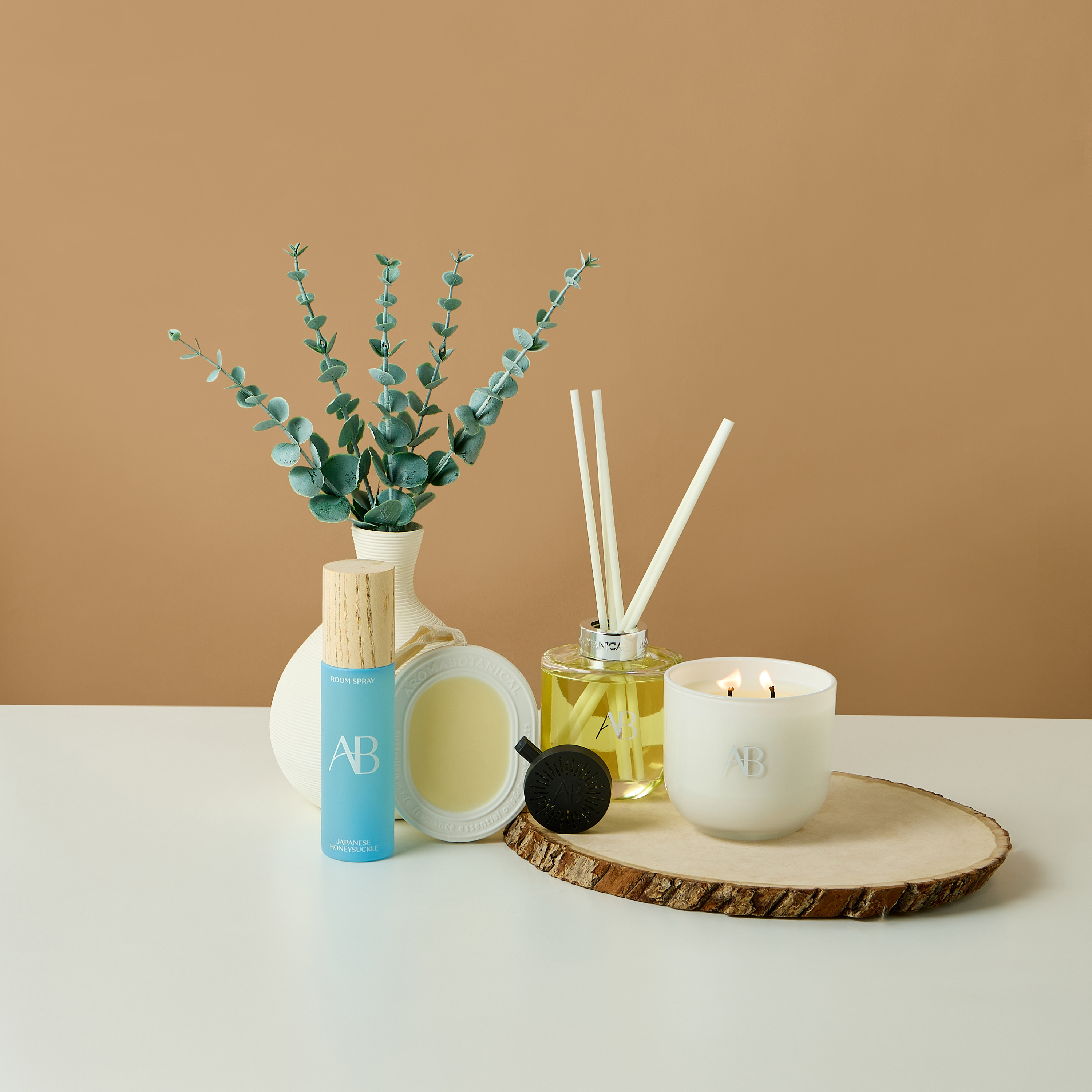 Aromabotanical Japanese Honeysuckle Reed Diffuser - 200 ml-household-homefragrance-reeddiffusers-image-4