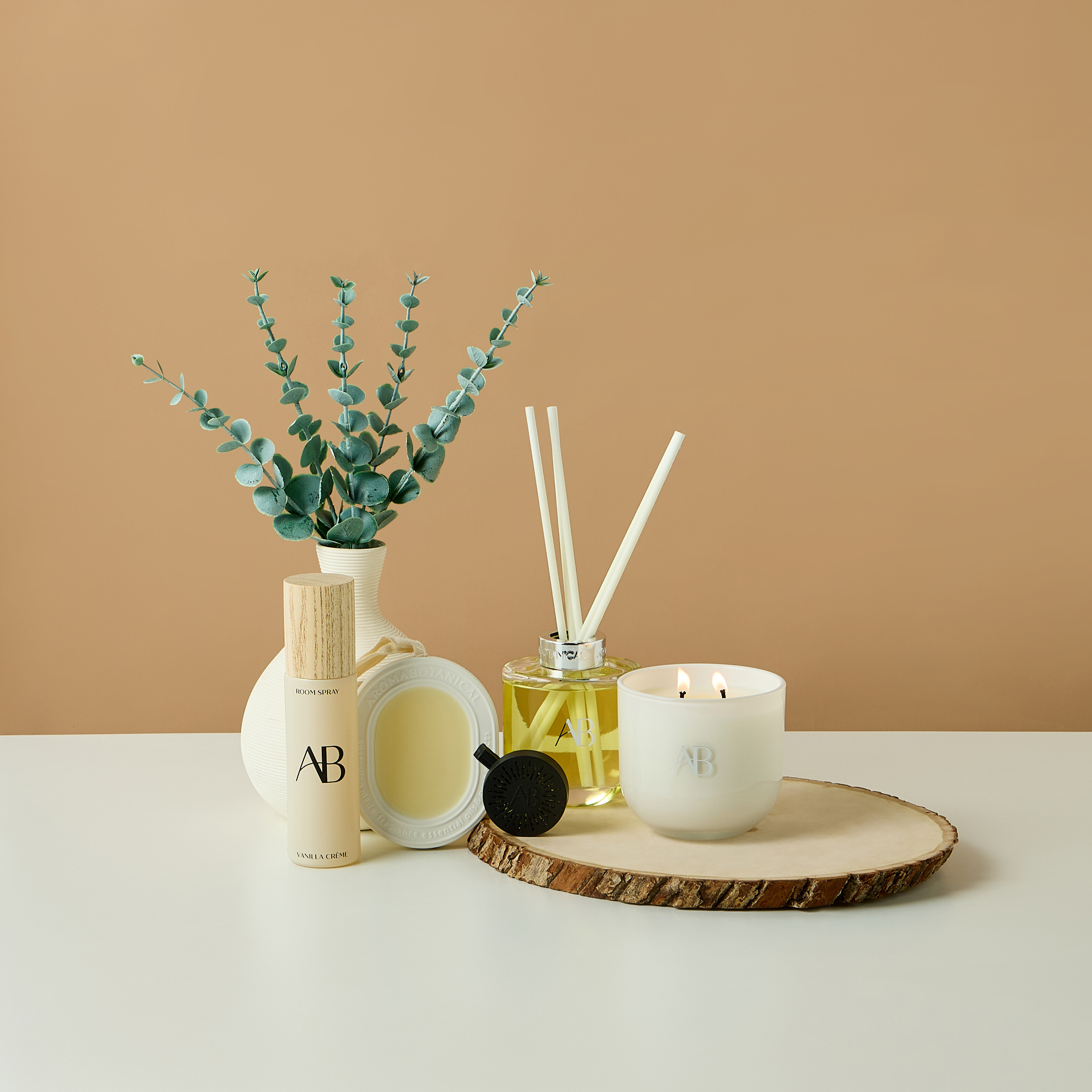 Aromabotanical Vanilla Creme Jar Candle - 340 gms-household-homefragrance-candles-image-4