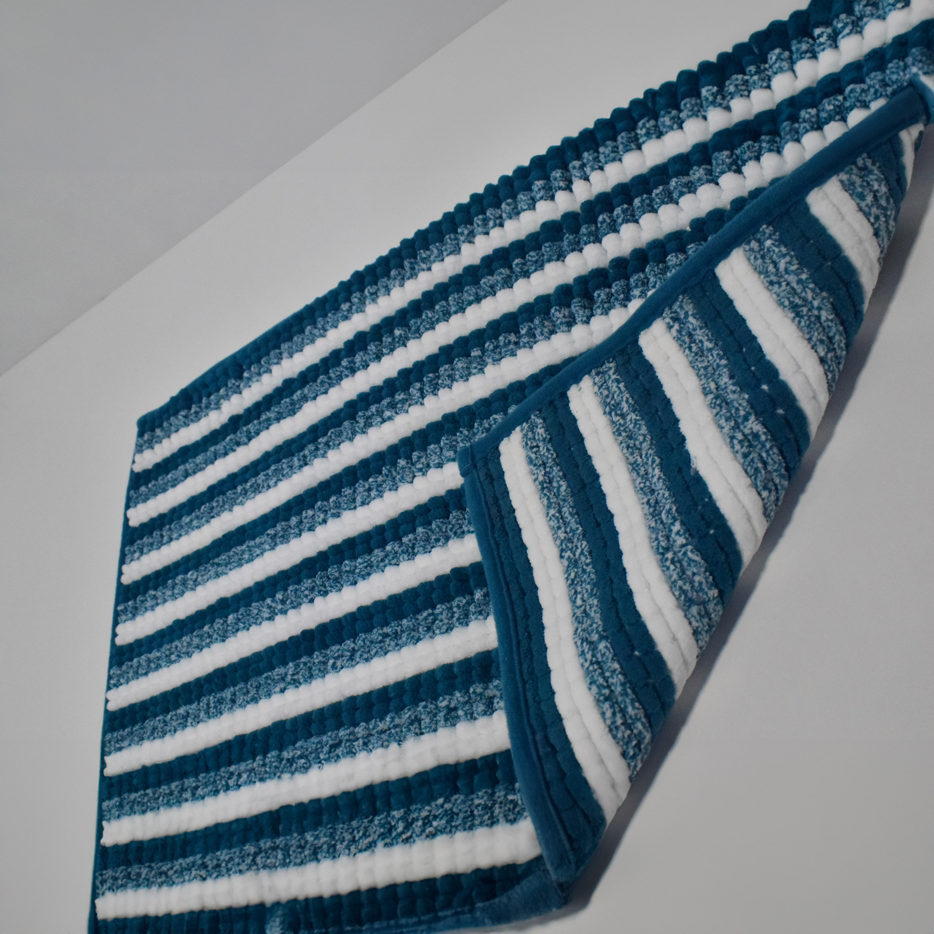 Karleen Decor Loop Textured Bath Mat - 60x40 cm-household-rugsandcarpets-doormats-image-3