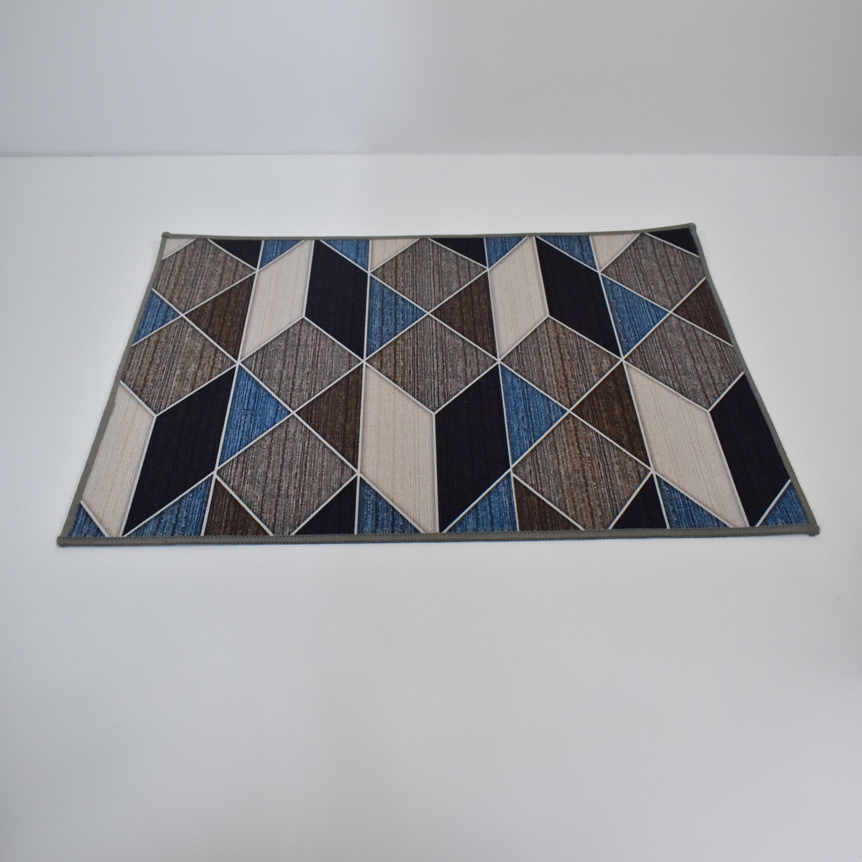 سجادة باب بطبعات تجريدية ثلاثية الأبعاد من كارلين - 40×60 سم-household-rugsandcarpets-doormats-image-1