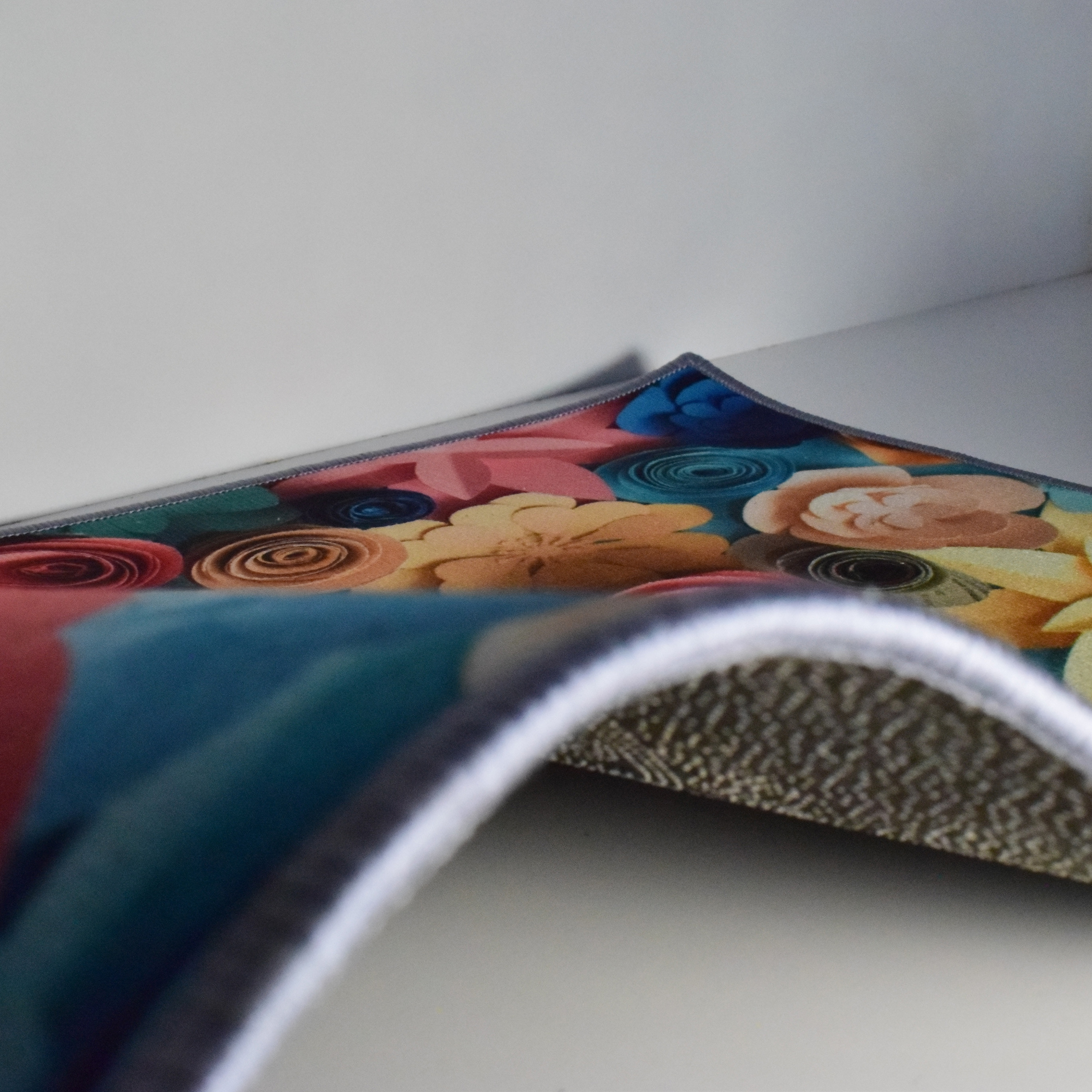 سجادة باب بطبعات تجريدية ثلاثية الأبعاد من كارلين - 60x40 سم-household-rugsandcarpets-doormats-image-2