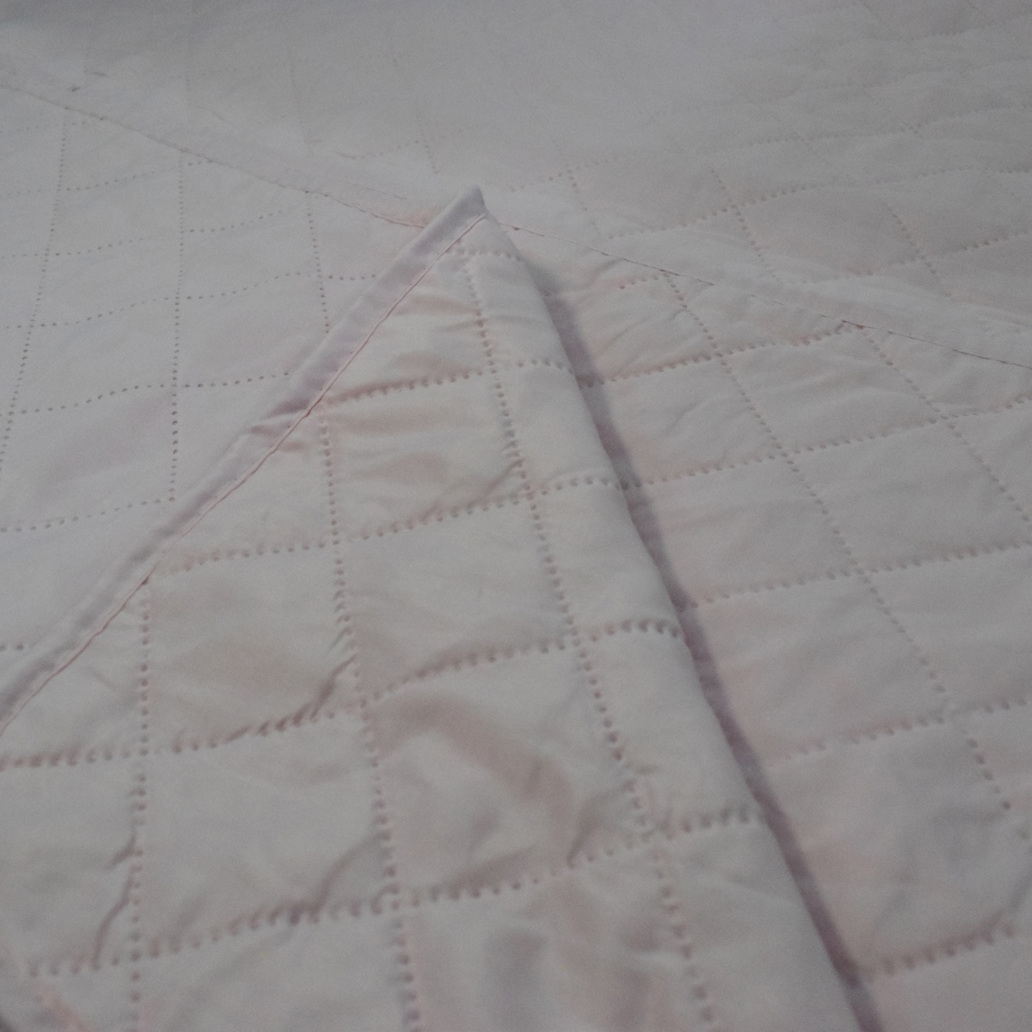 مفرش سرير فردي مبطن من كارلين ديكور- 150x200 سم-household-bedding-comfortersandbedspreads-bedspreads-image-4