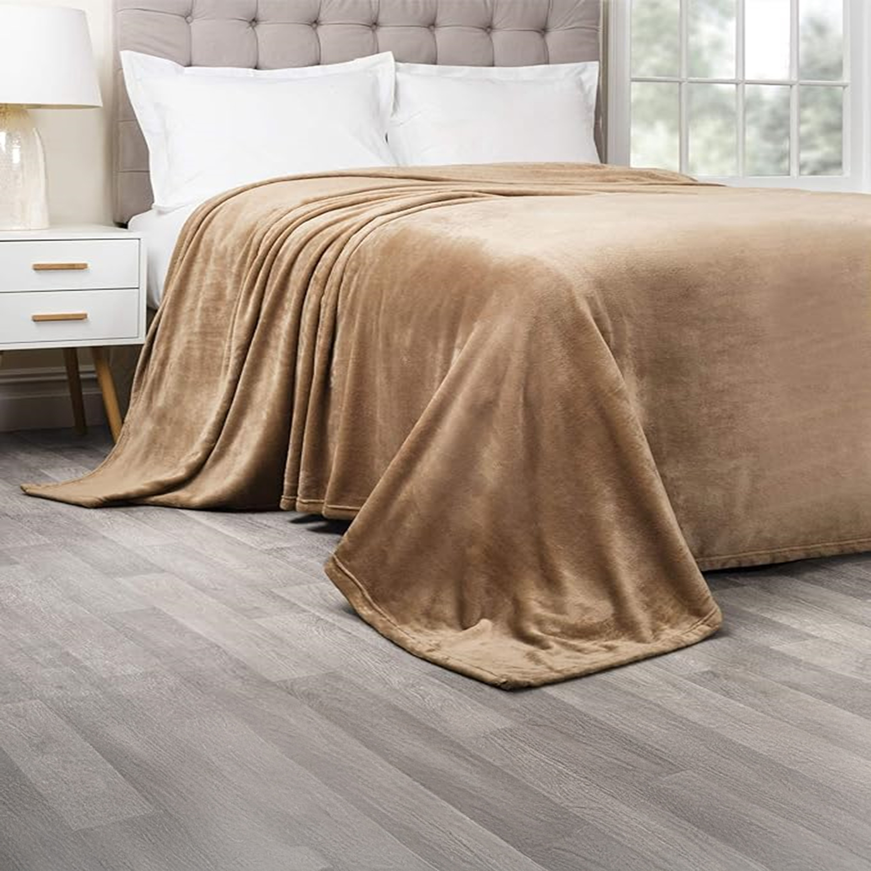 Karleen Decor Solid Flannel Blanket - 220x240 cm-household-bedding-blankets-image-2