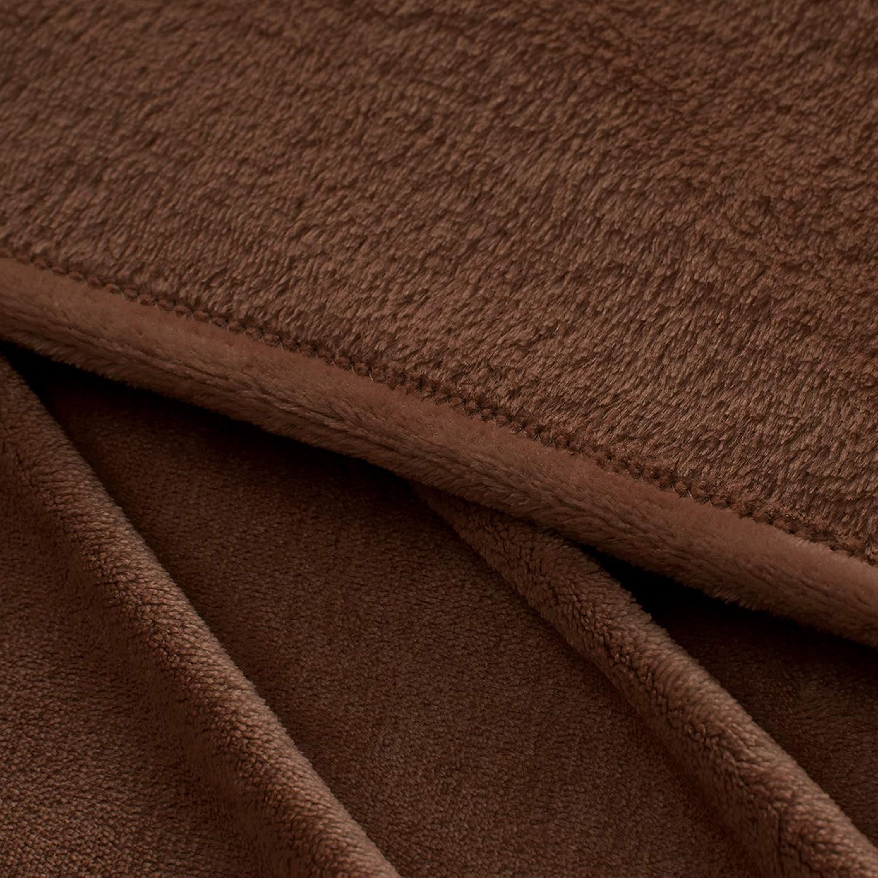 بطانية فلانيل سادة من كارلين ديكور - 220x240 سم-household-bedding-blankets-image-6