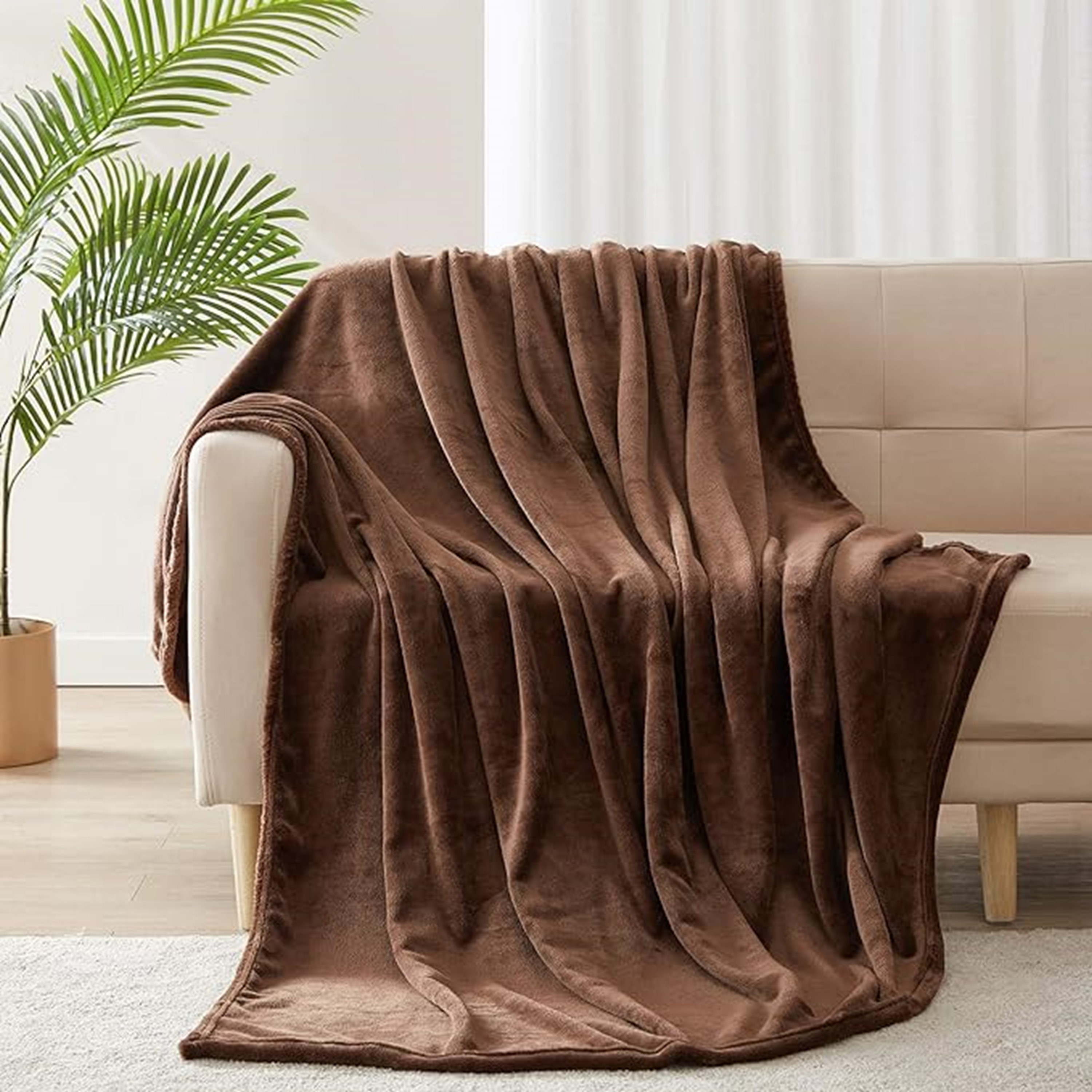 Karleen Decor Solid Flannel Blanket - 220x240 cm-household-bedding-blankets-image-7