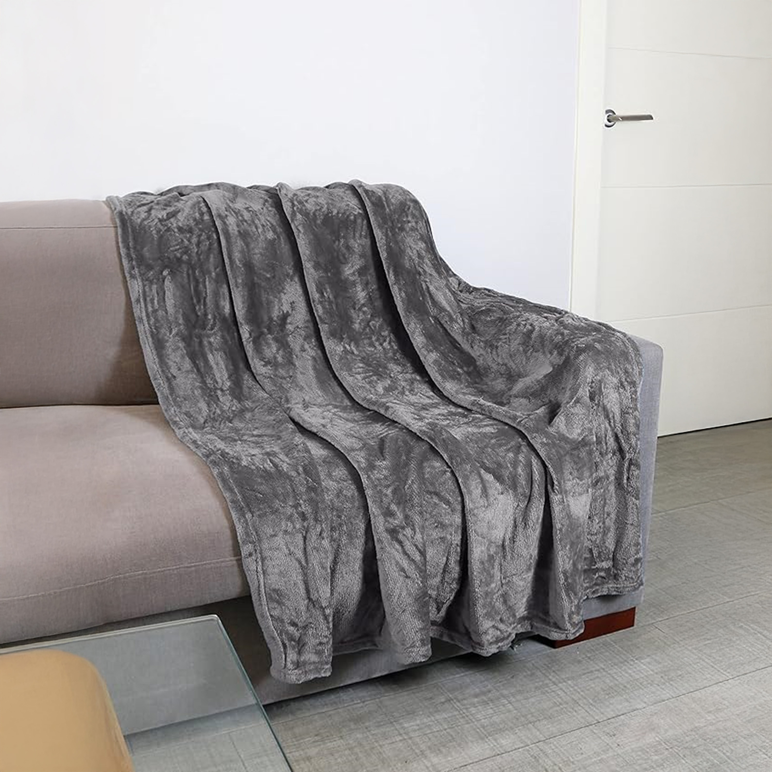بطانية فلانيل سادة من كارلين ديكور - 200x220 سم-household-bedding-blankets-image-1