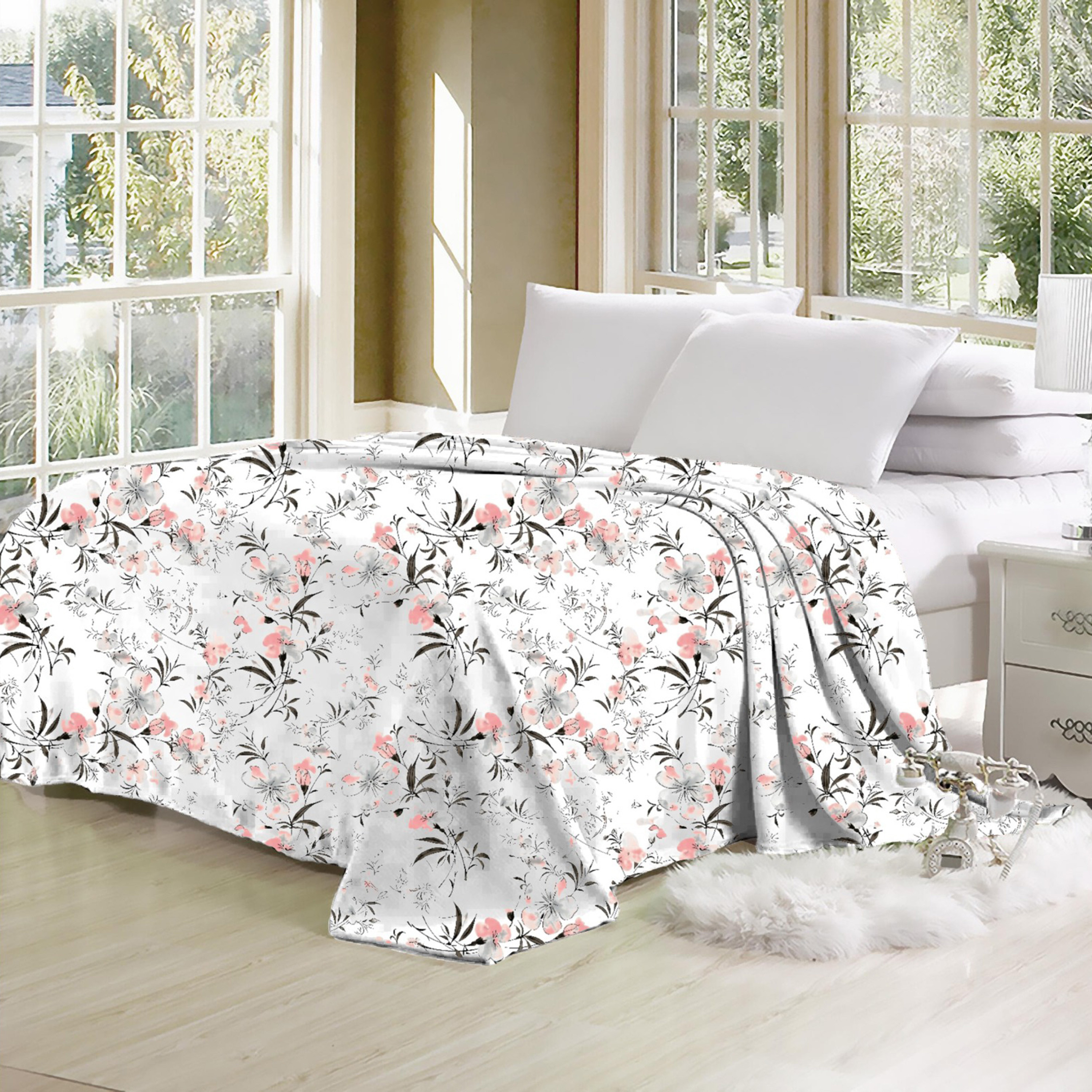 Karleen Decor Floral Print Flannel Blanket - 220x240 cm-household-bedding-blankets-image-1
