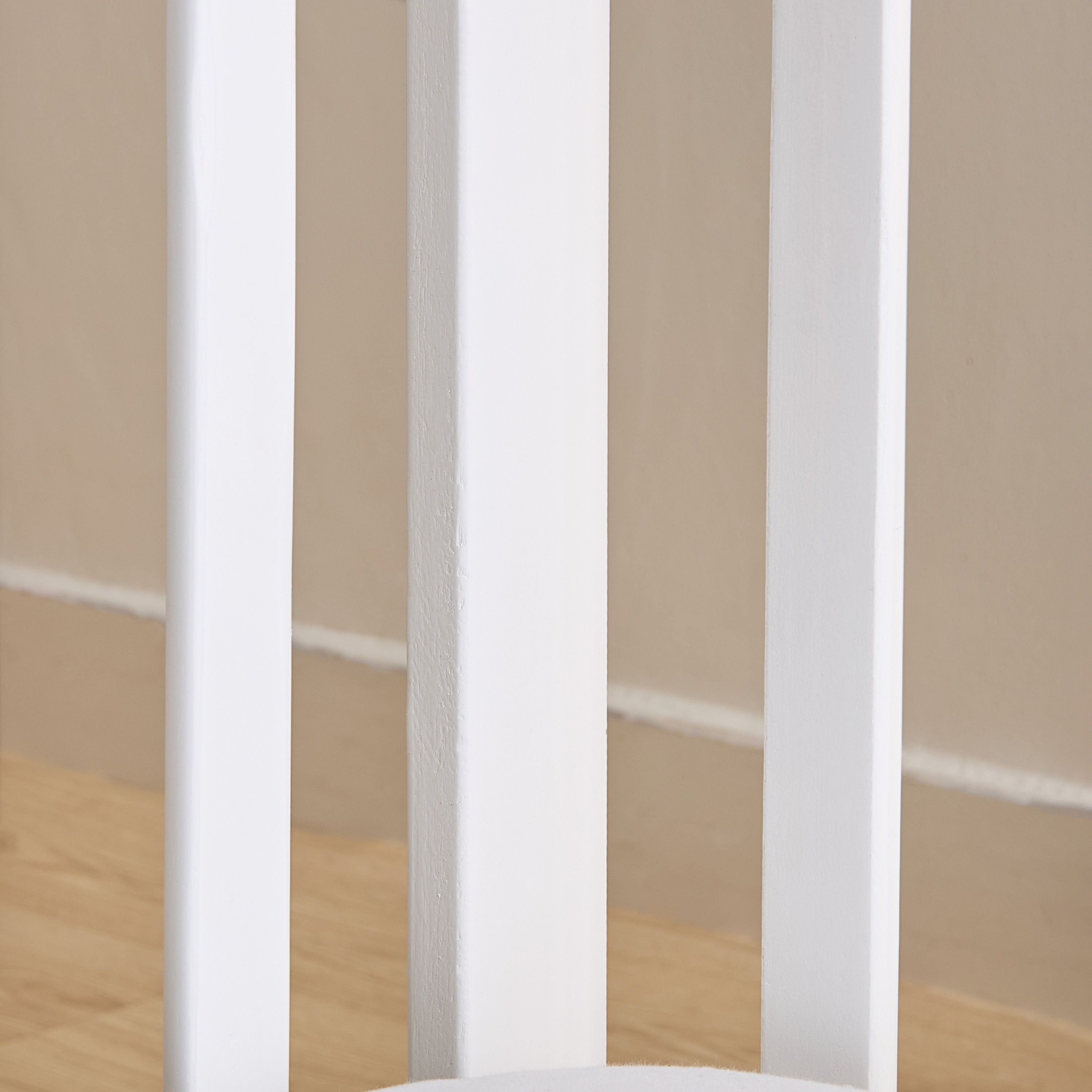 سرير أطفال بارتفاع قابل للتعديل دارفين من جونيورز - (حتى 3 سنوات)-baby-nursery-furniture-cribsandbeds-babycribs-image-11