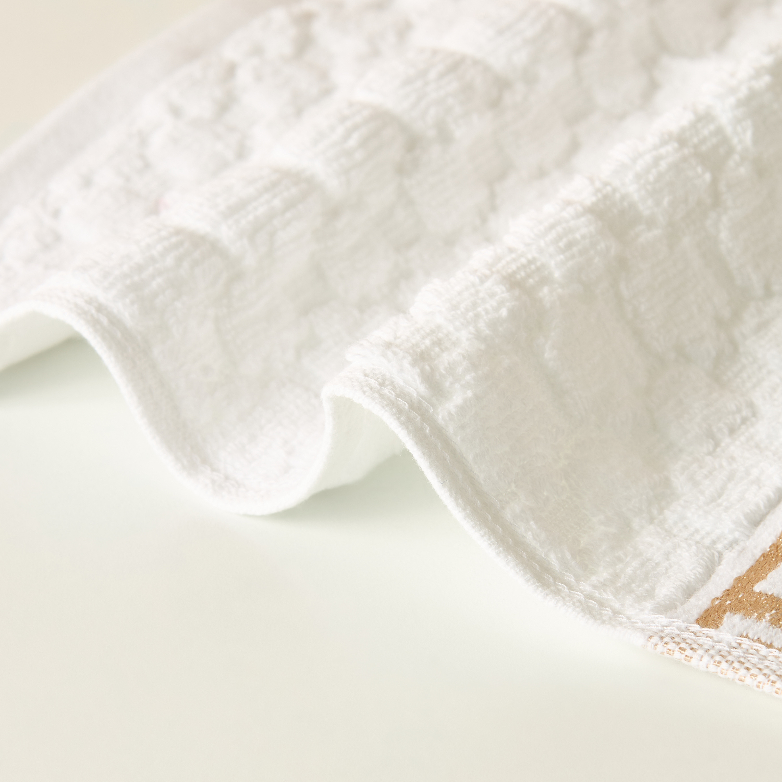 Gia Como 4-Piece Textured Face Towel Set - 30x30 cms-household-bathandlaundry-bathlinen-towels-image-4