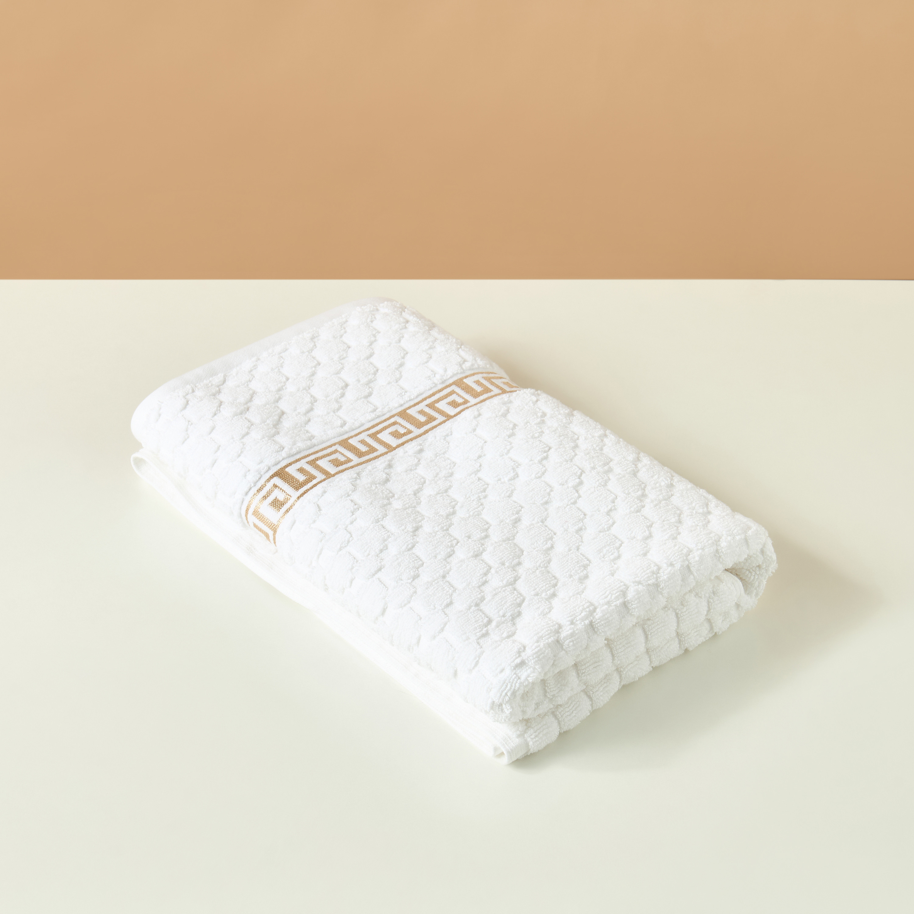 Gia Como Bath Towel-household-bathandlaundry-bathlinen-towels-image-2