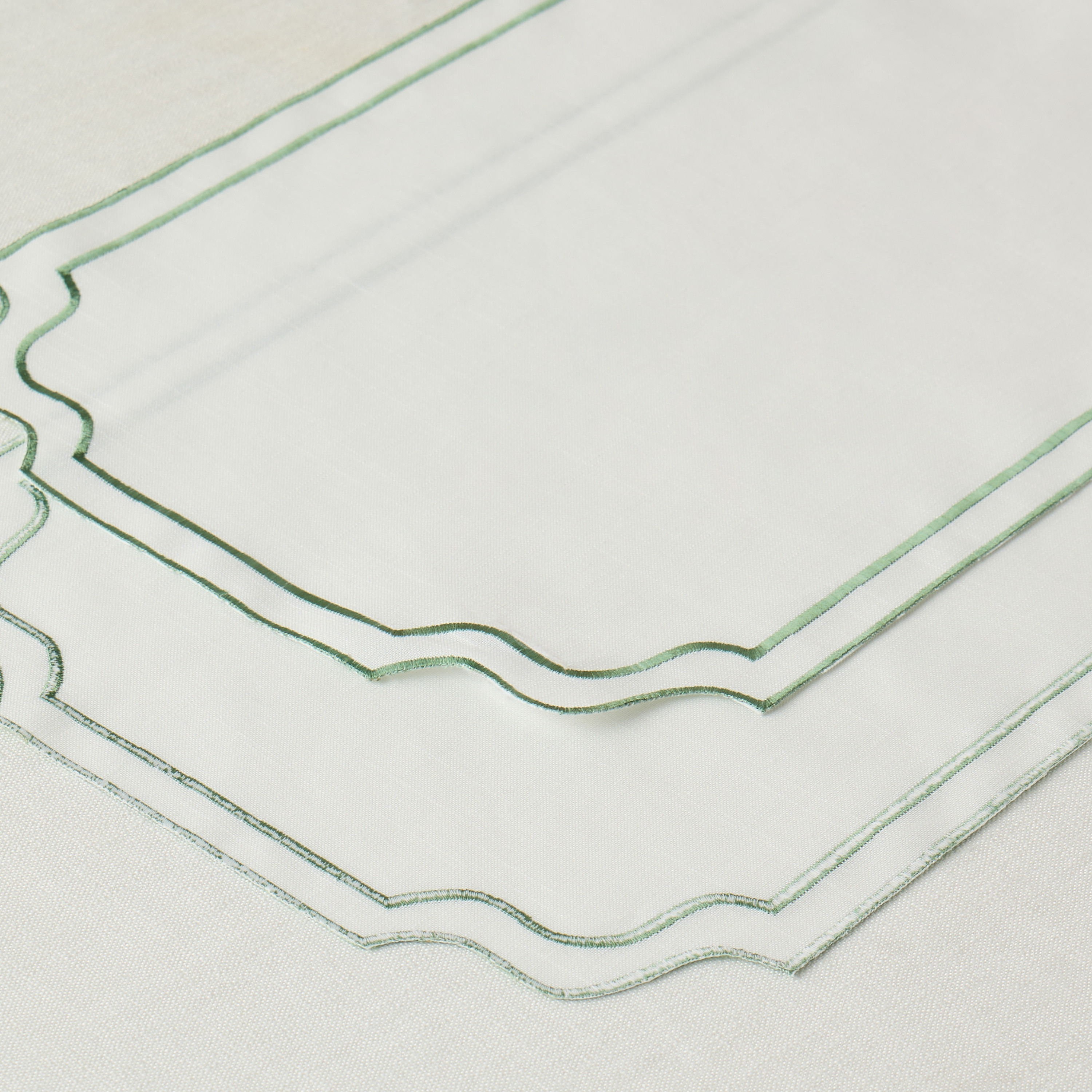 Palm Embroidered Table Runner - 180x35 cms-household-dining-tablelinen-runnersandtablecovers-image-4