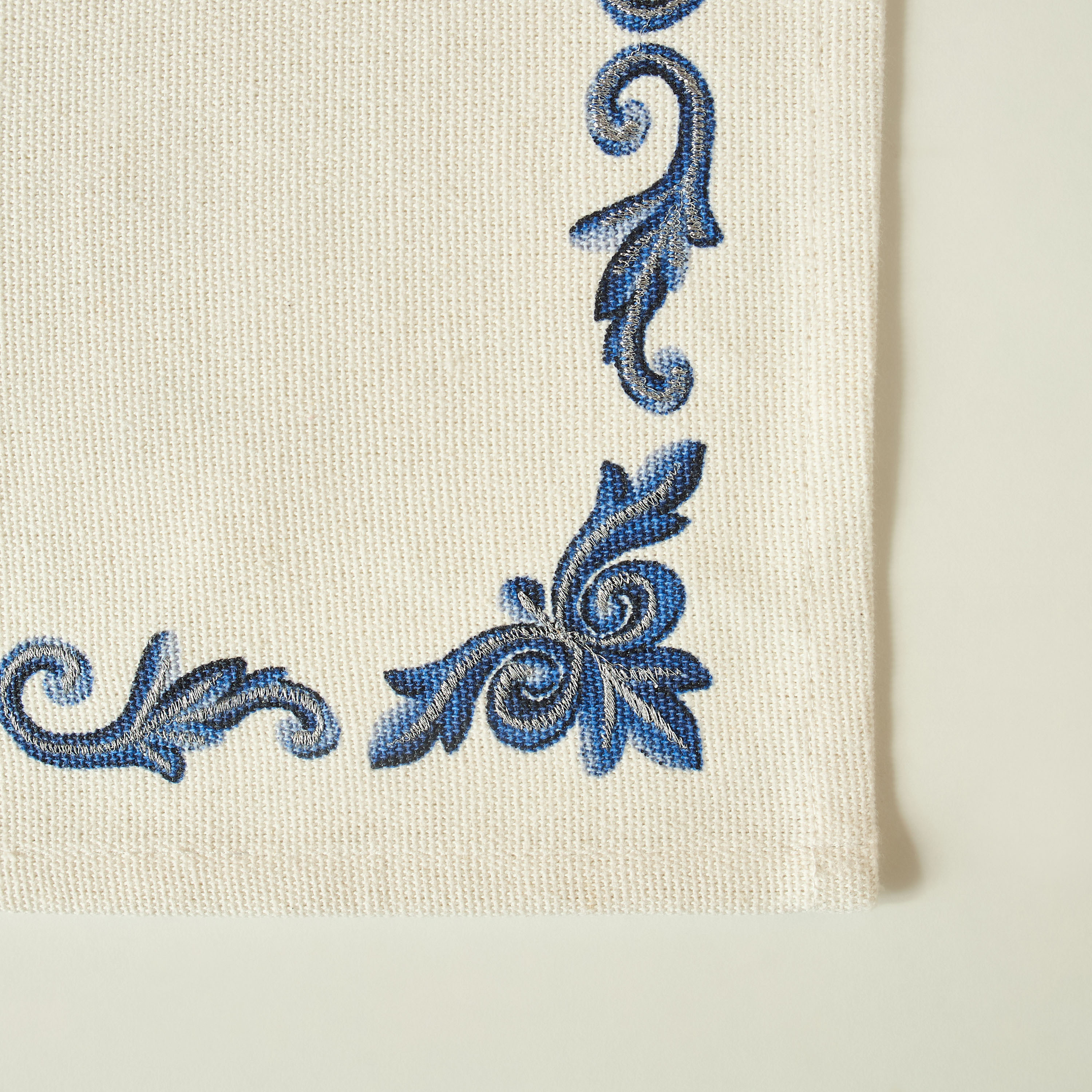 Gia 2-Piece Printed Placemat Set - 30x45 cms-household-dining-tablelinen-placemats-image-3