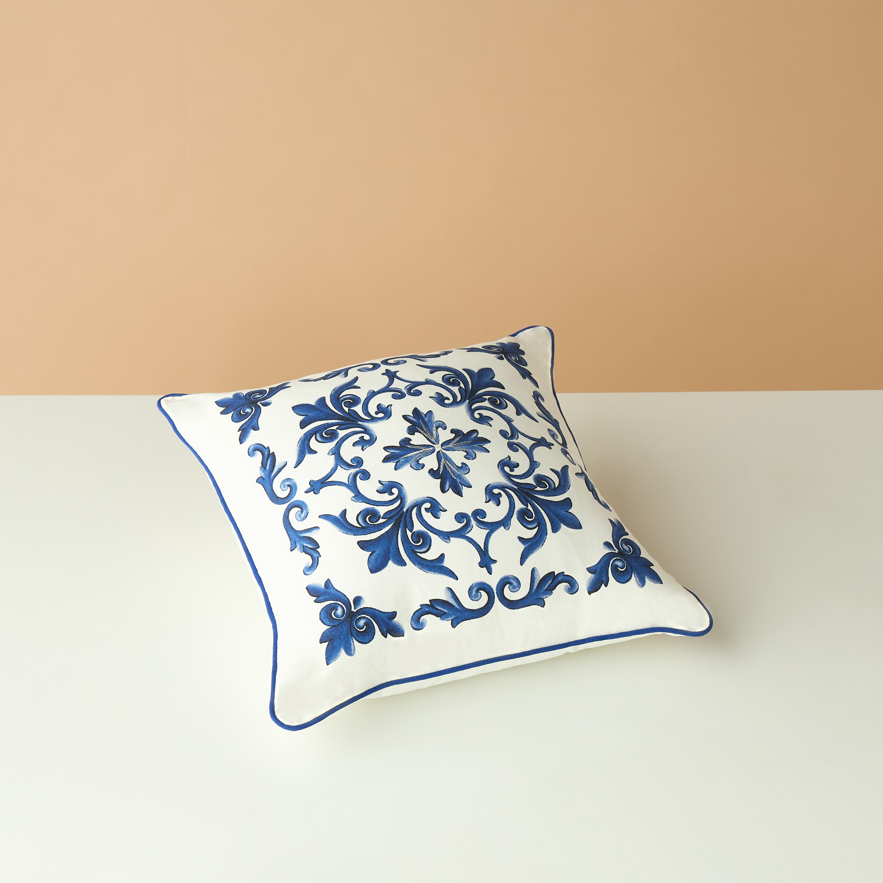Gia Como Printed Filled Cushion - 50x50 cms-household-cushionsandthrows-filledcushions-decorativecushions-image-2
