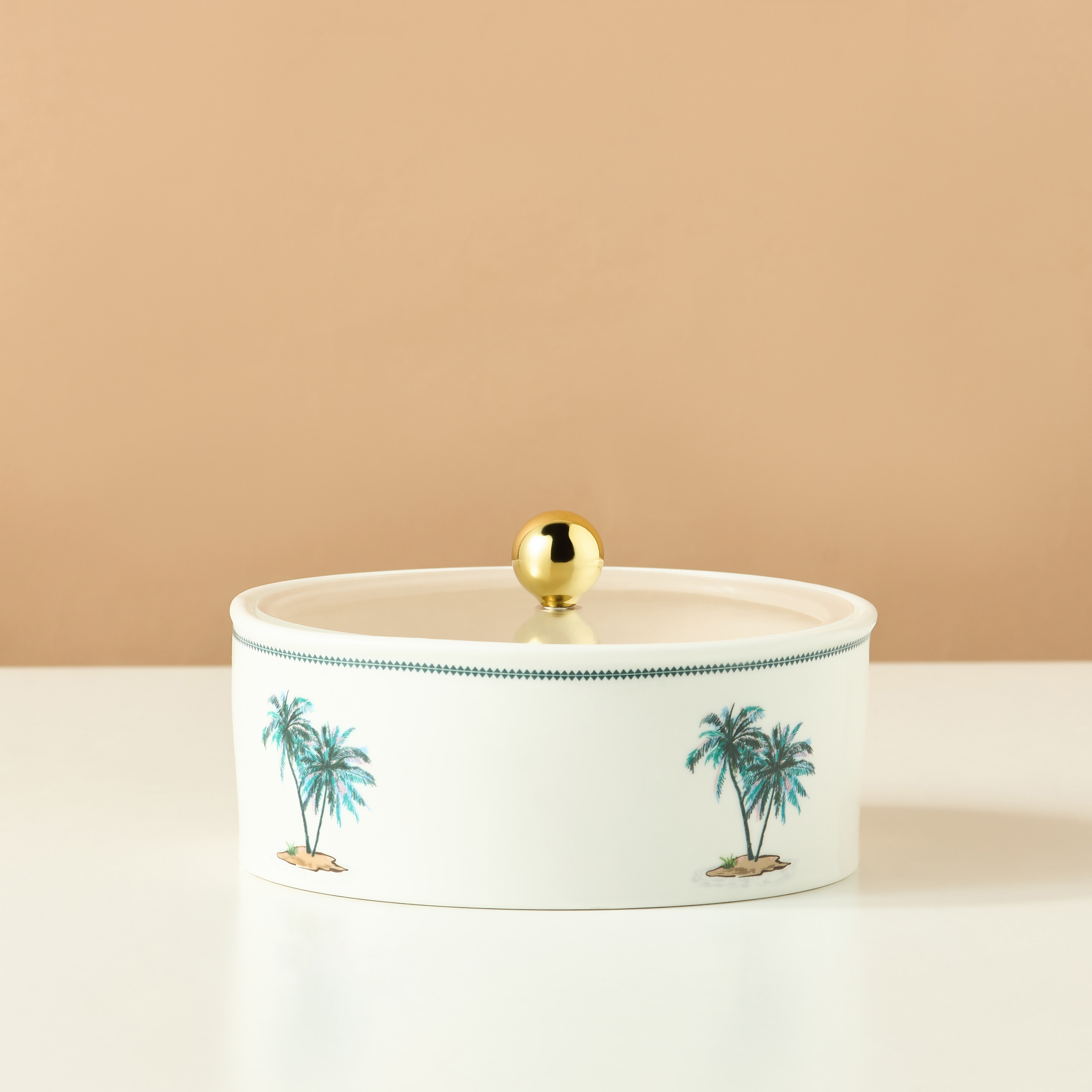 وعاء تمر بغطاء أكريليك وتصميم نخيل-household-dining-dinnerware-bowls-image-2