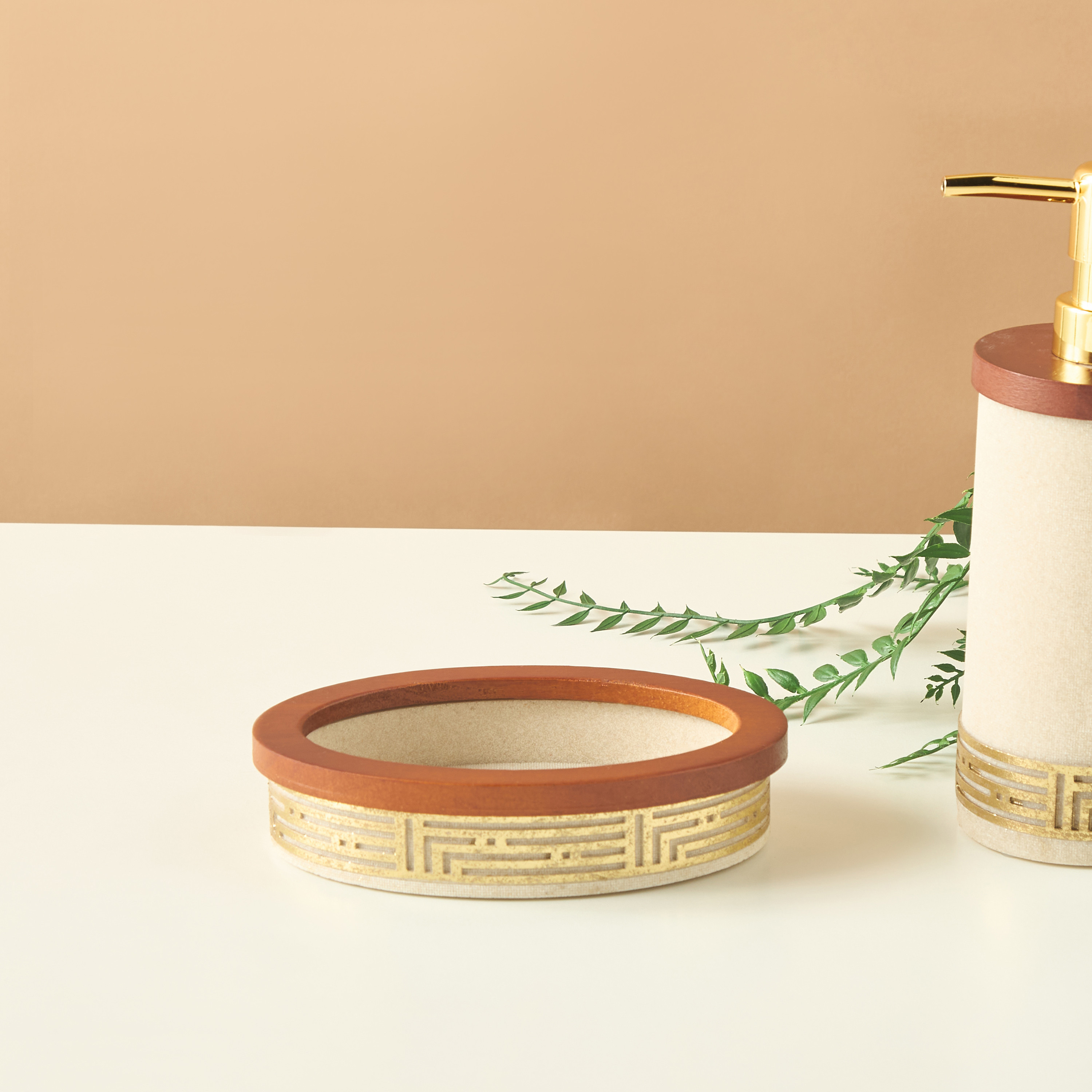 Gold Rim Soap Dish-household-bathandlaundry-bathaccessories-soapdishesanddispensers-image-1