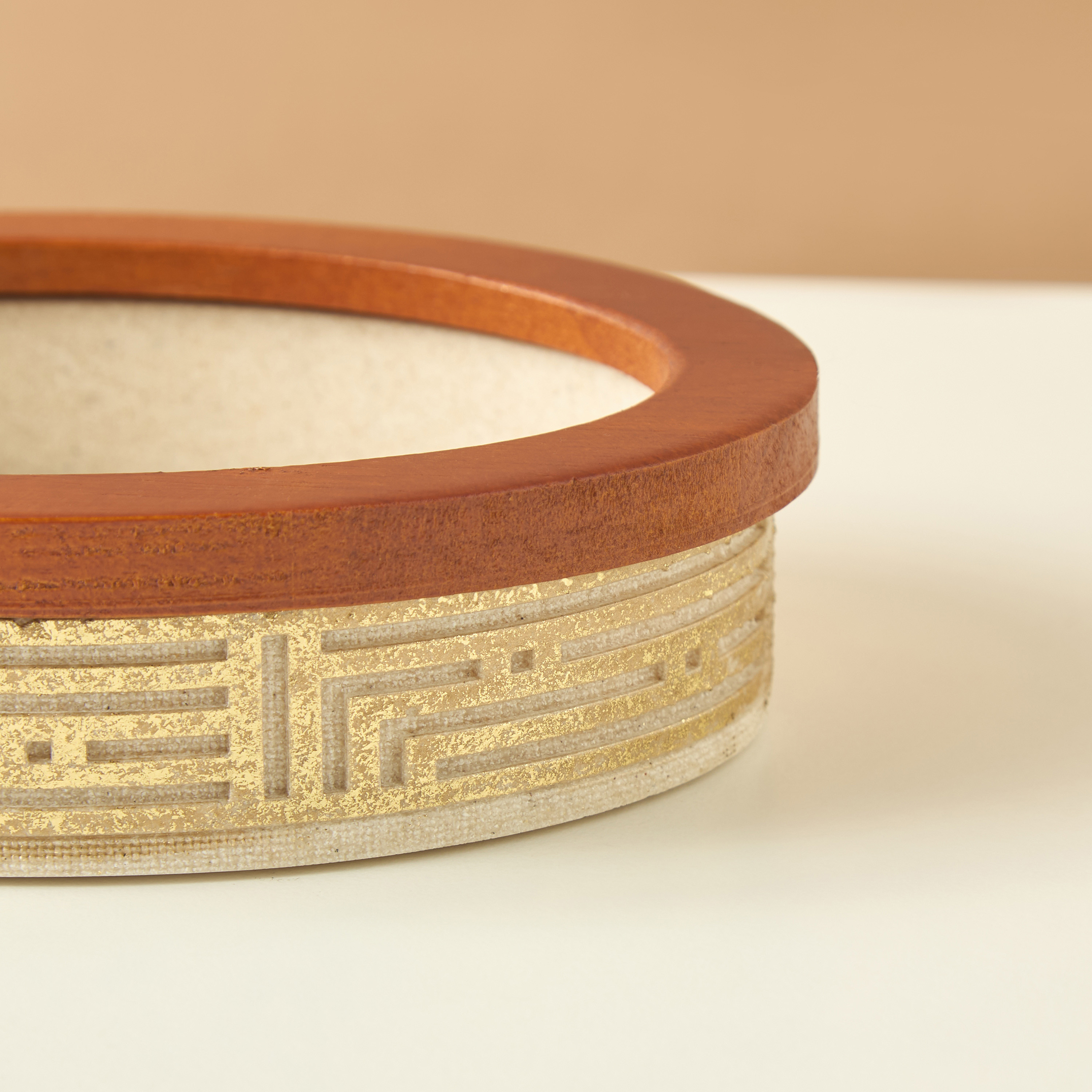 Gold Rim Soap Dish-household-bathandlaundry-bathaccessories-soapdishesanddispensers-image-5