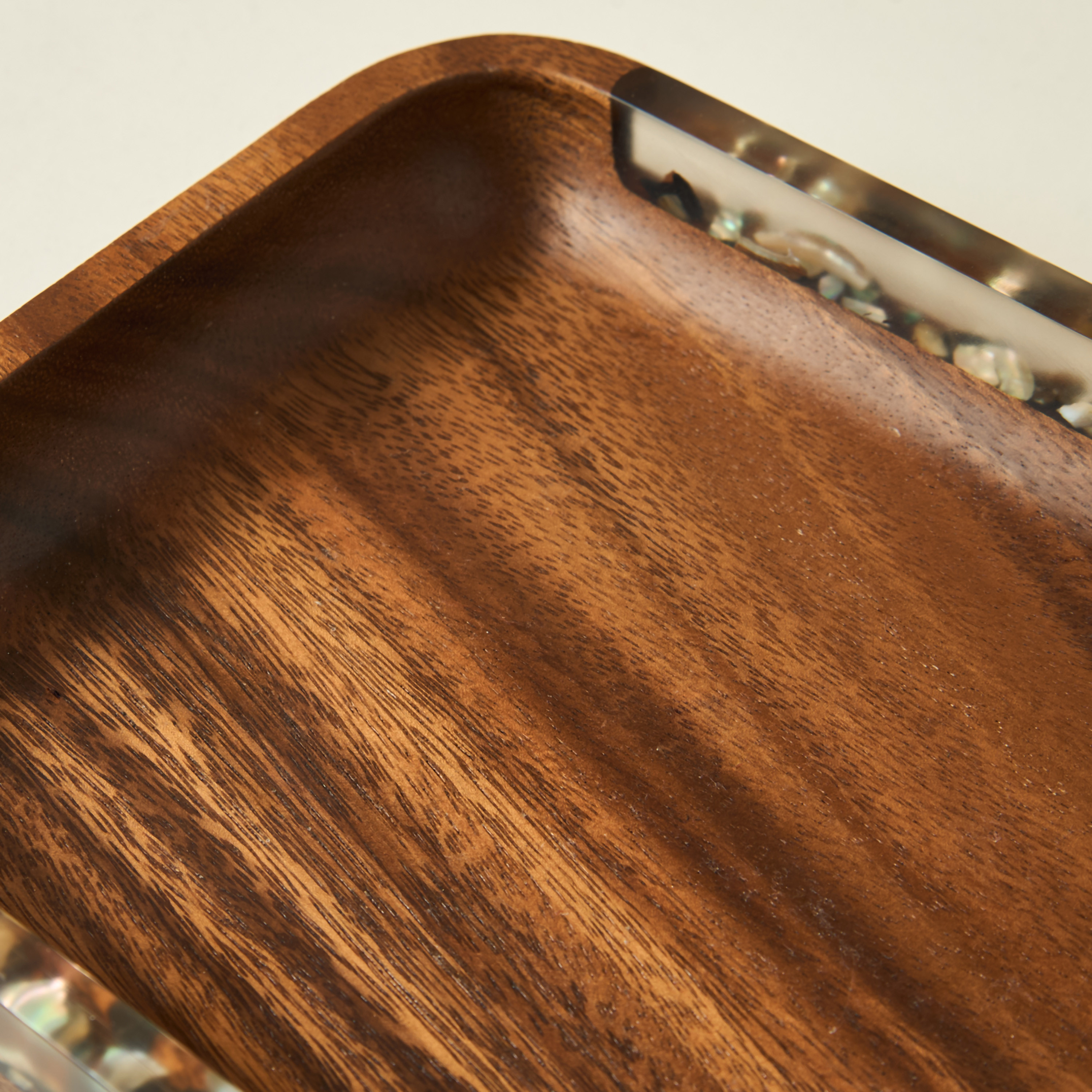 Resin Embellished Acacia Wood Serving Tray - 33x18 cms-household-dining-serveware-servingtrays-image-5