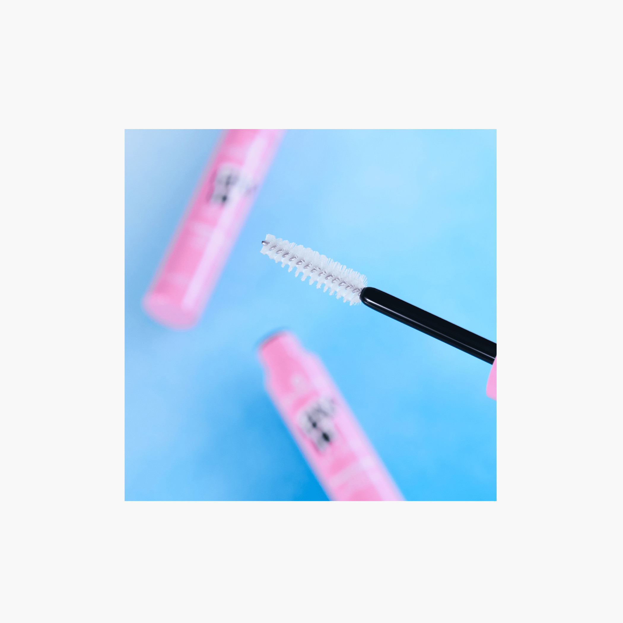 جل تثبيت الحواجب شفاف فيكس ات لايك أبرو من إيسنس-beautyandpersonalcare-makeup-eyes-eyebrows-image-9