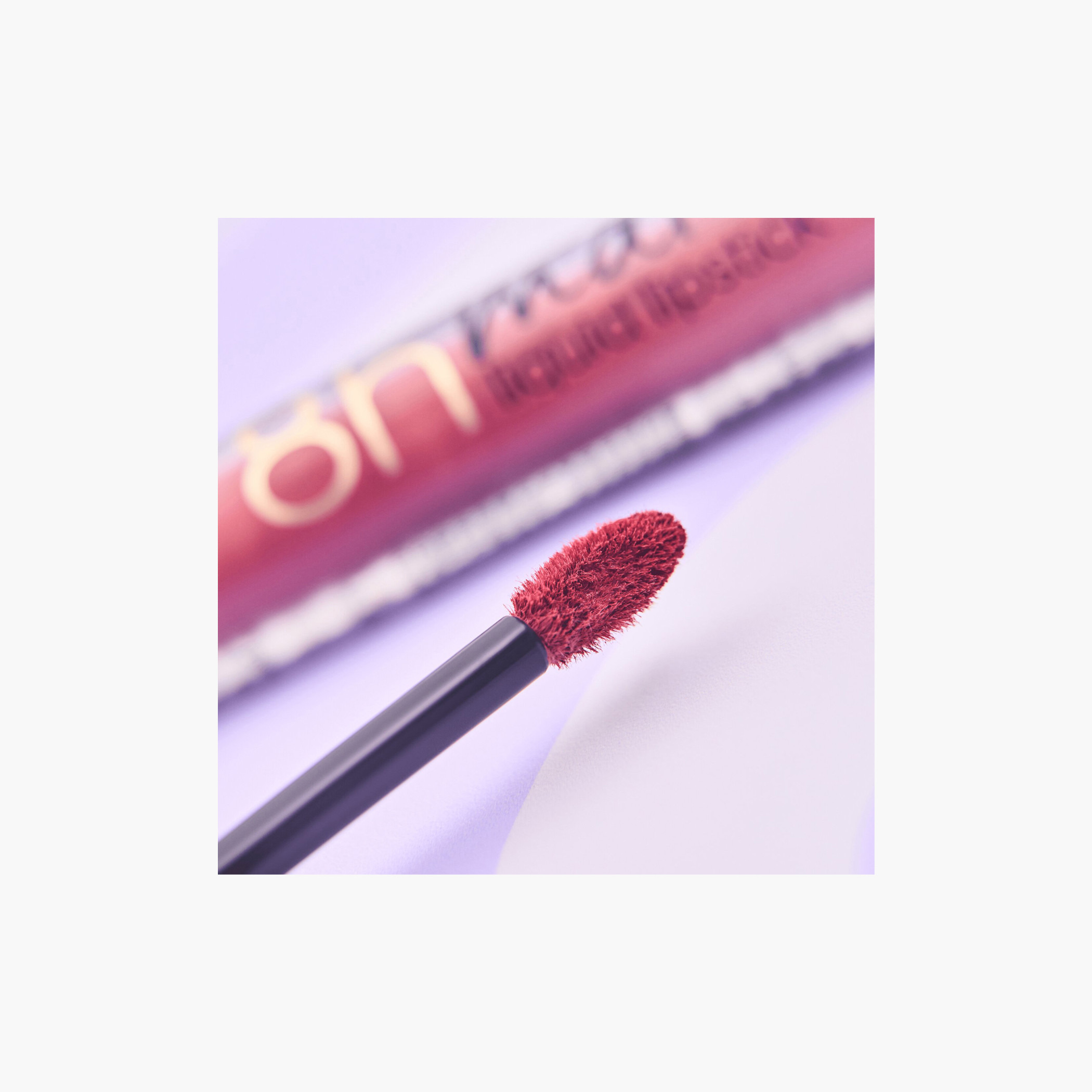 أحمر شفاه سائل مطفي من إيسنس-beautyandpersonalcare-makeup-lips-liquidlipsticks-image-7