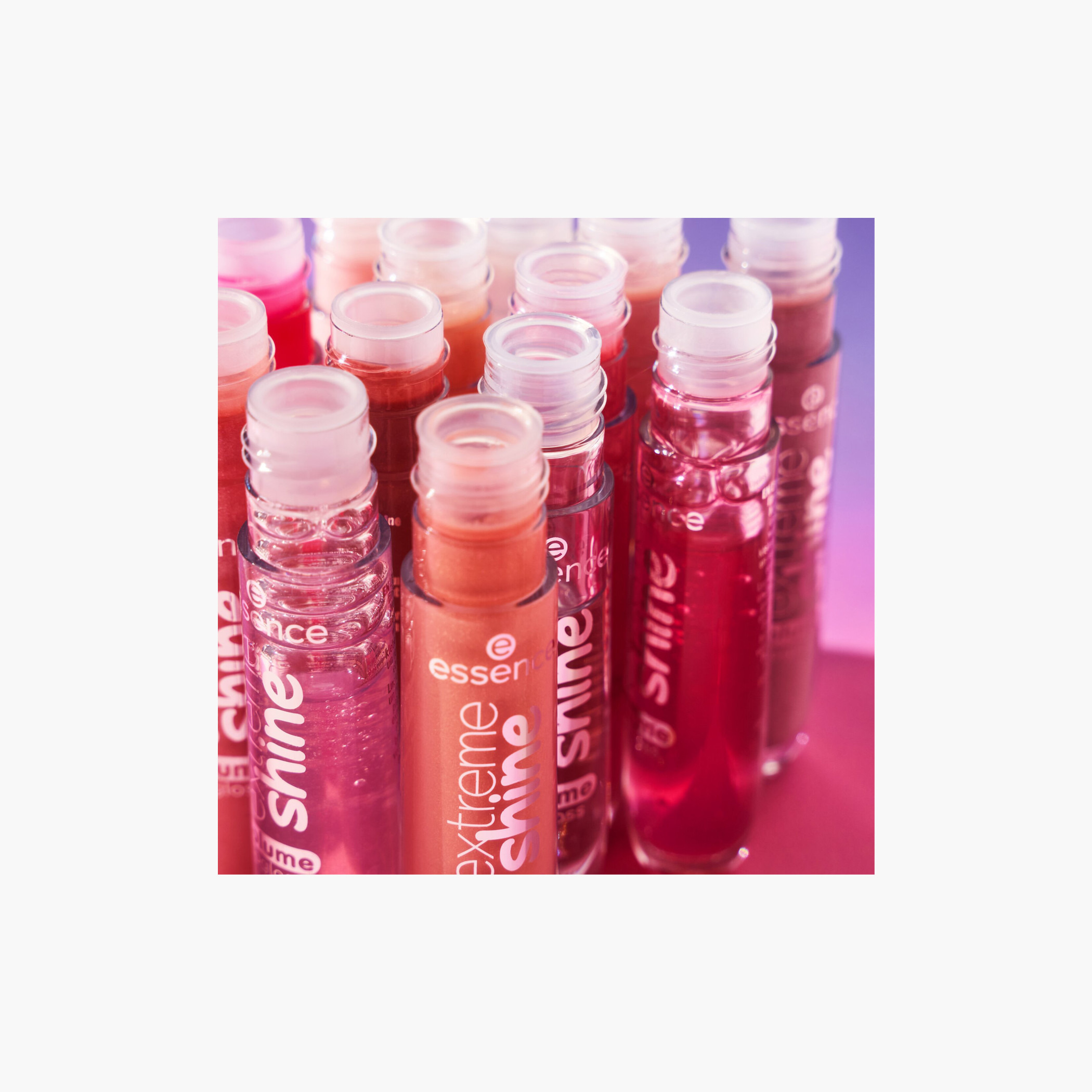 ملمع شفاه إكستريم شاين فوليوم من إيسنس-beautyandpersonalcare-makeup-lips-lipglossesandbalms-image-2