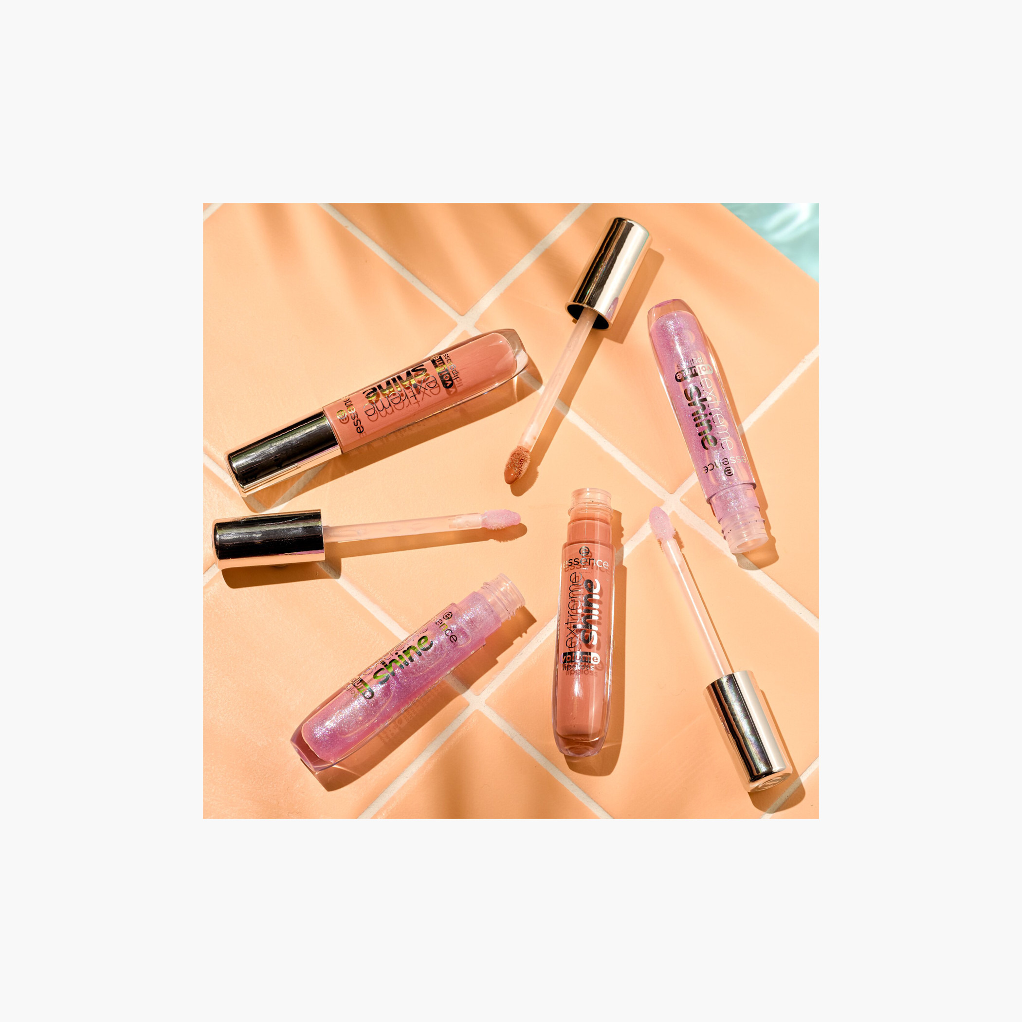 ملمع شفاه إكستريم شاين فوليوم من إيسنس-beautyandpersonalcare-makeup-lips-lipglossesandbalms-image-8
