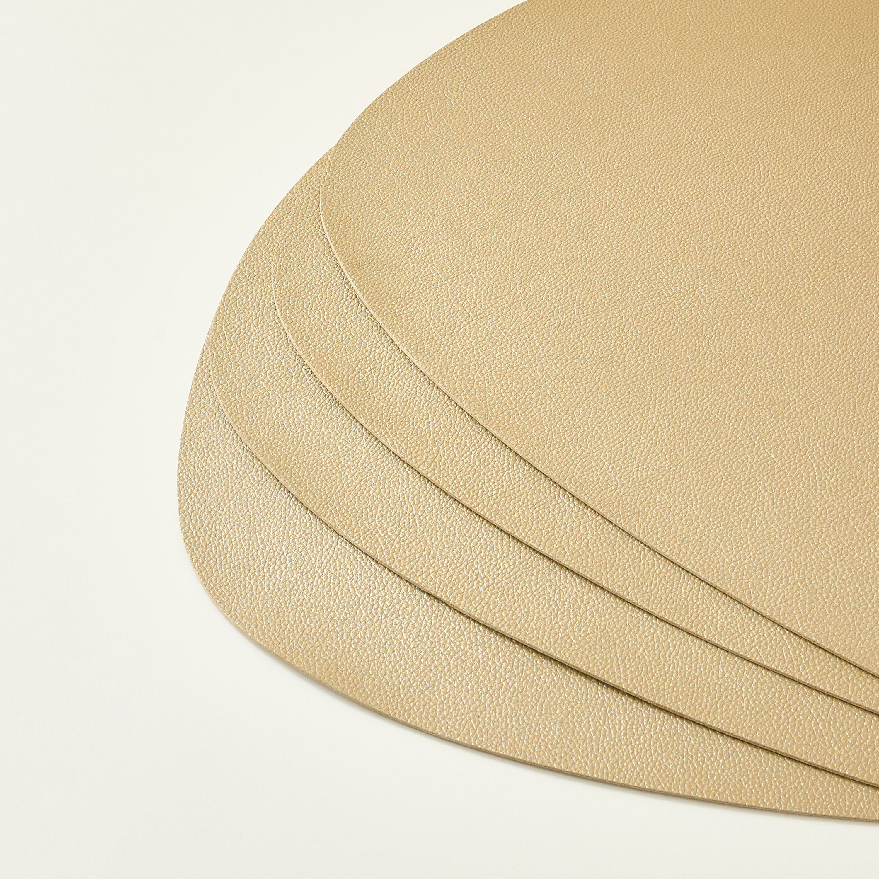 طقم لبادات صحون جلد الصناعي 4 قطع من بيبل - 42x32 سم-household-dining-tablelinen-placemats-image-4