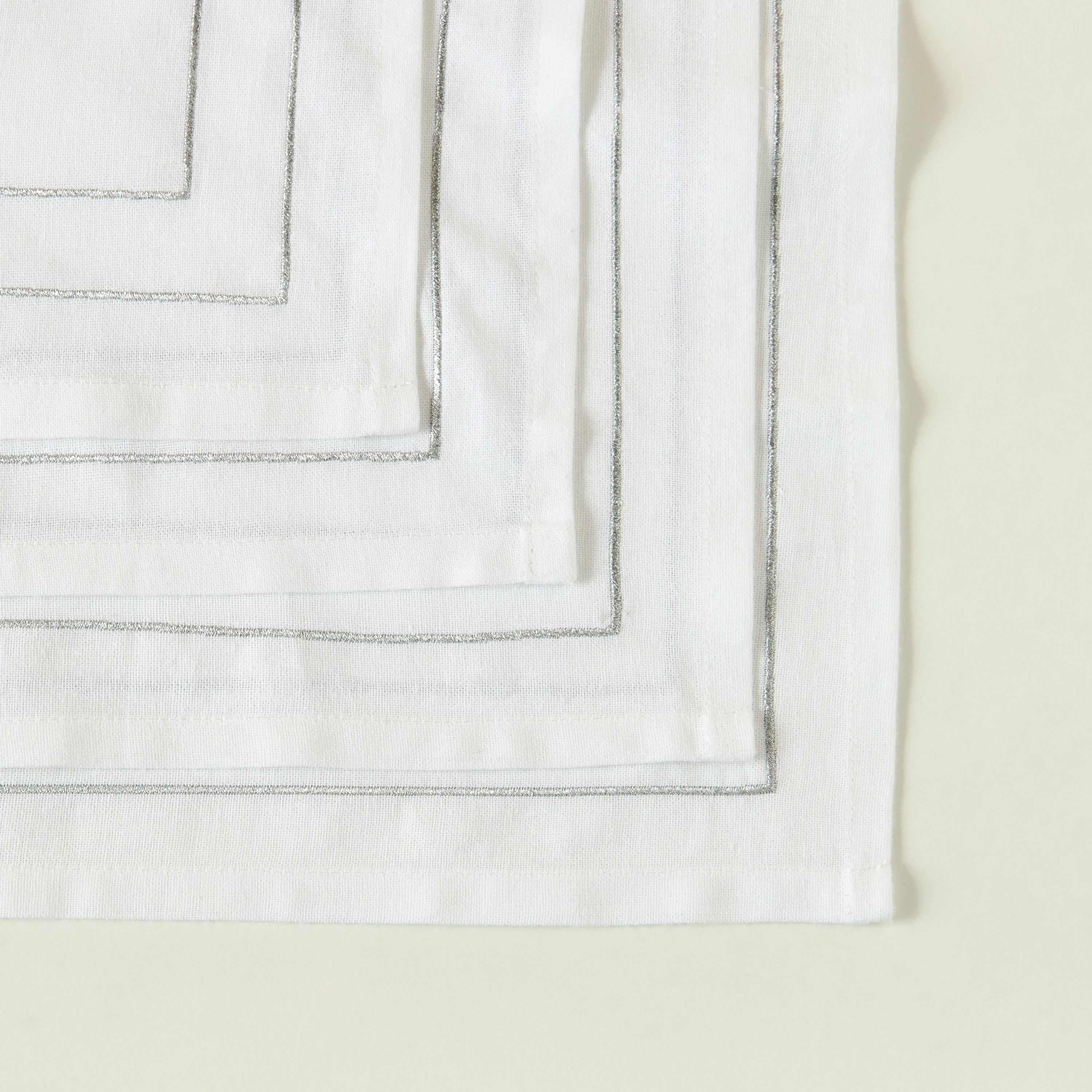 Gia 4-Piece Embroidered Napkin Set - 42x42 cms-household-dining-tablelinen-napkinsandaccessories-image-3