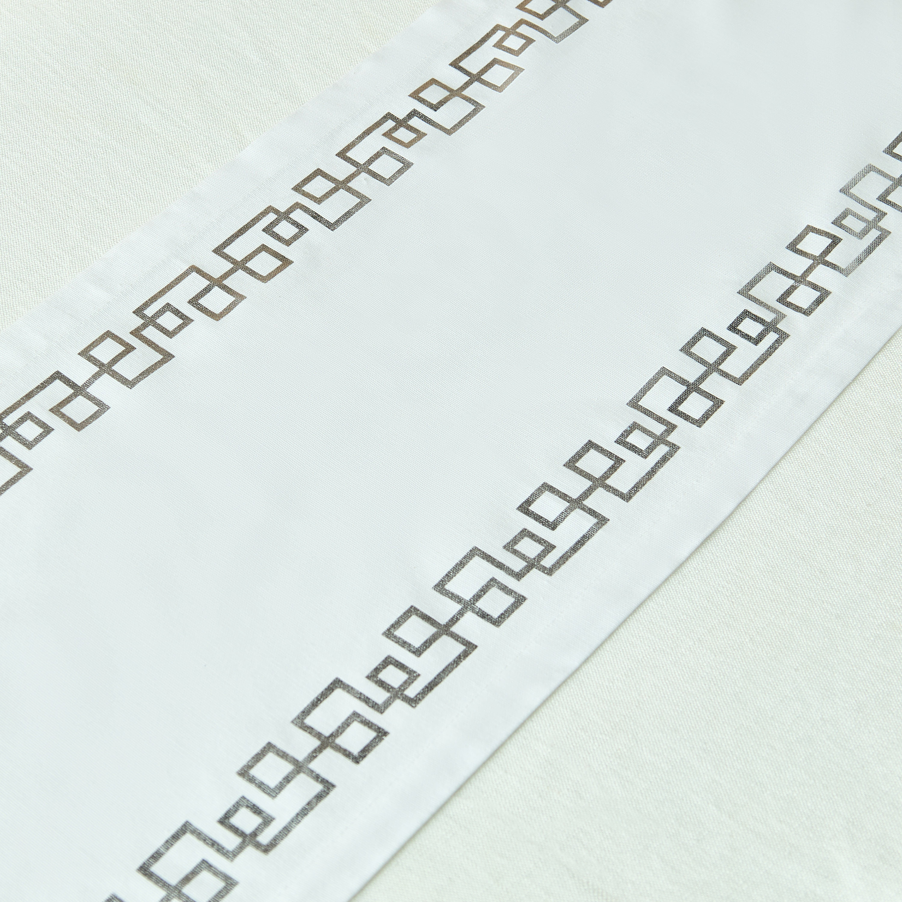 Gia Foil Print Runner - 33x180 cms-household-dining-tablelinen-runnersandtablecovers-image-3