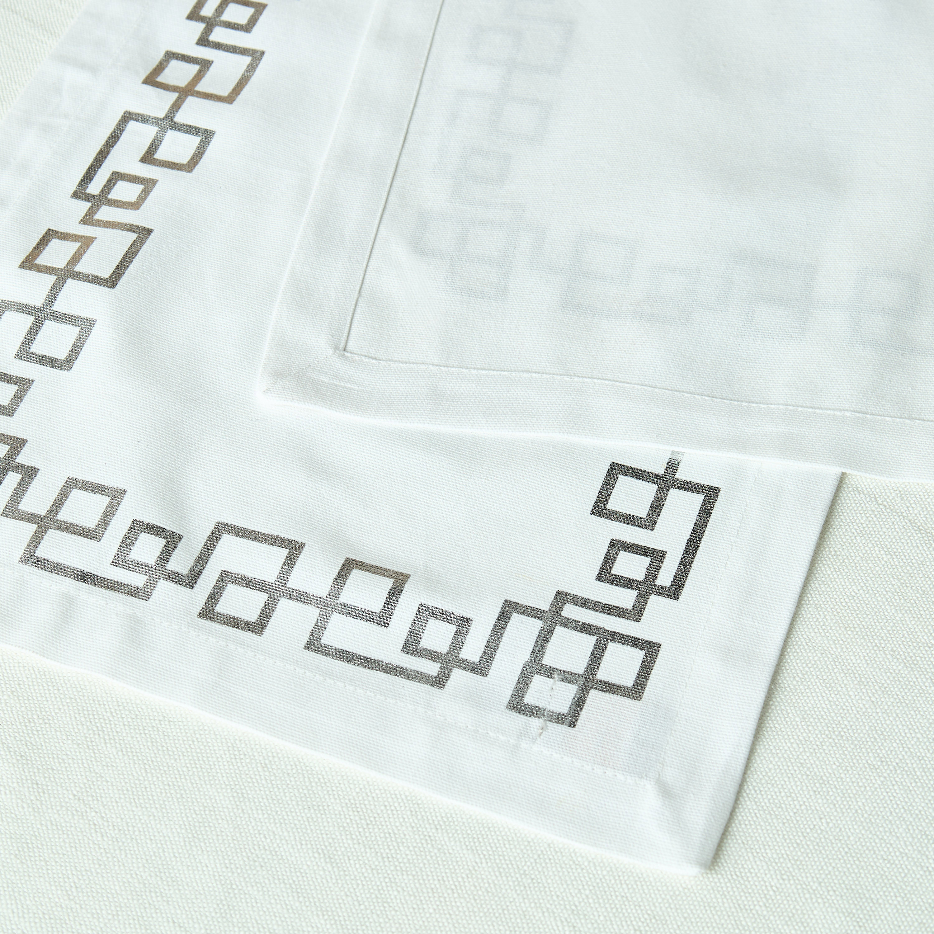 Gia Foil Print Runner - 33x180 cms-household-dining-tablelinen-runnersandtablecovers-image-5