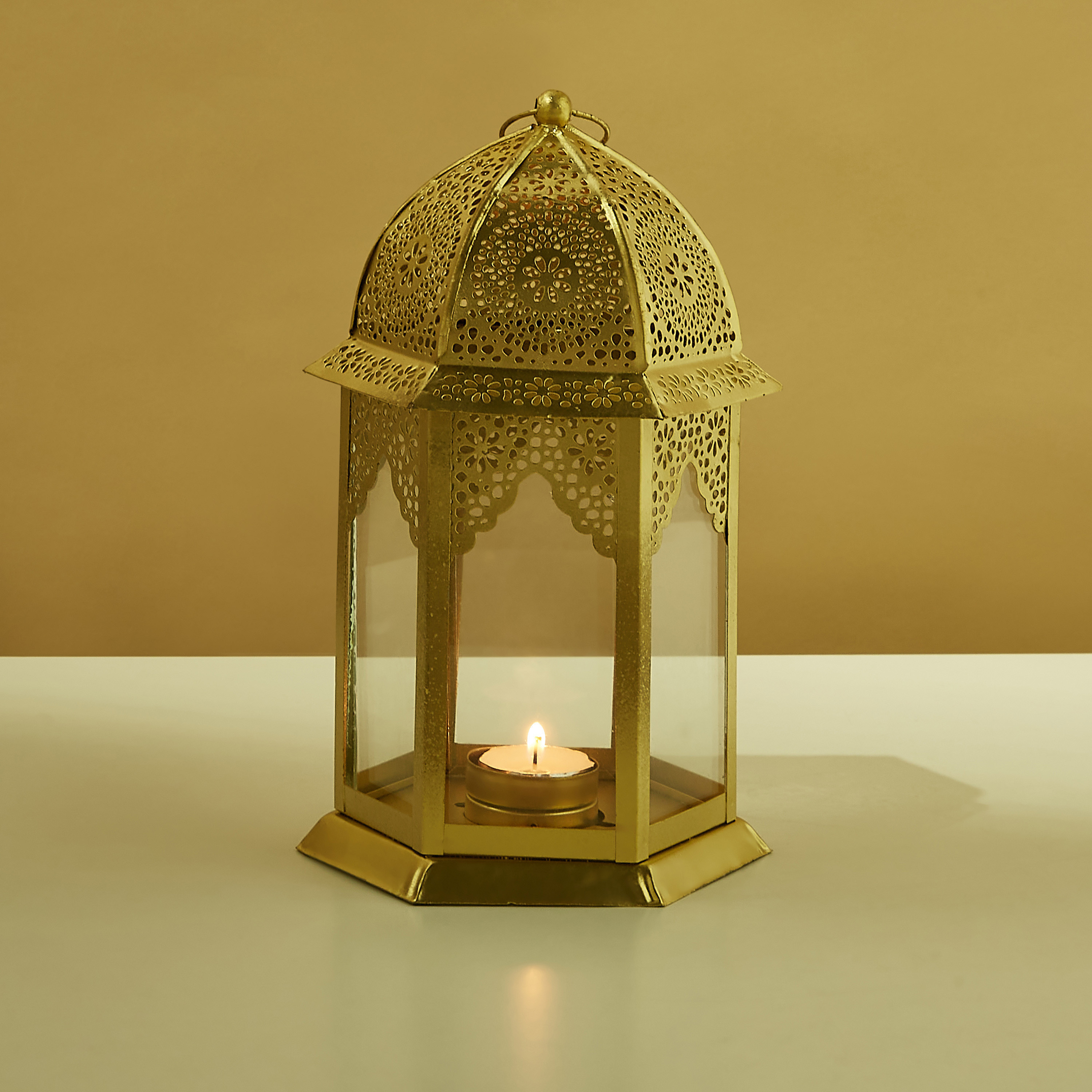 فانوس معدن بتفاصيل مفرغة - 22 سم-household-decor-candleholdersandlanterns-image-2