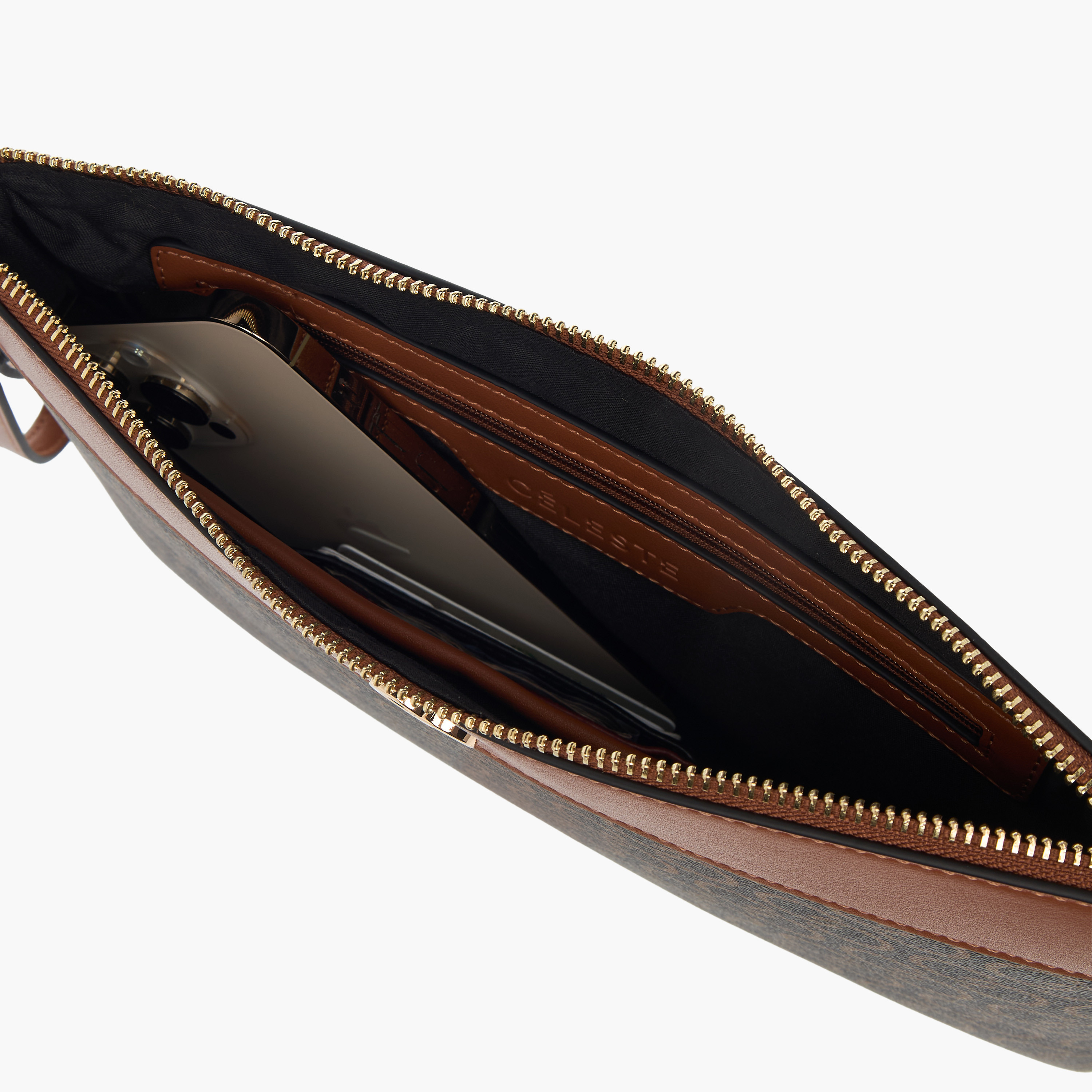 محفظة بطبعات مونوجرام وحزام معصم وسحاب إغلاق من سيليست-women-bagsandwallets-wallets-image-6