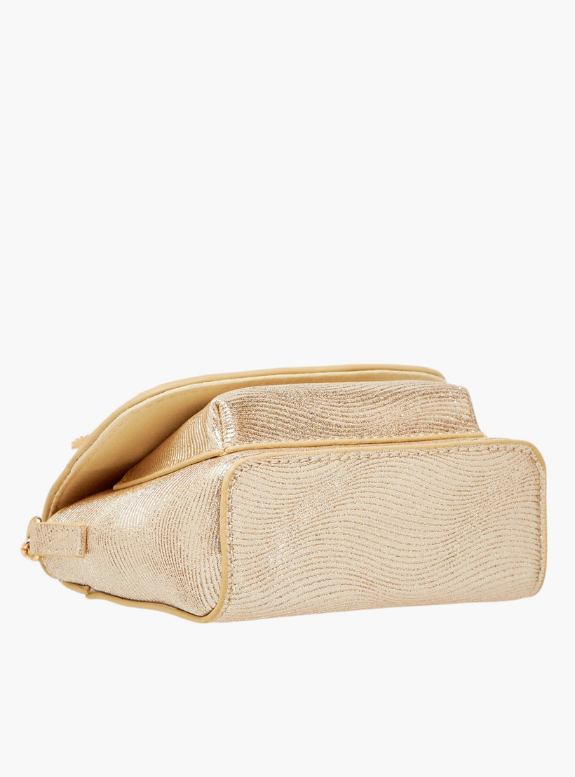 شنطة كروس بودي مزينة بحزام سلسلة وزر إغلاق من ليتل ميسي-girls-accessories-bags-image-5