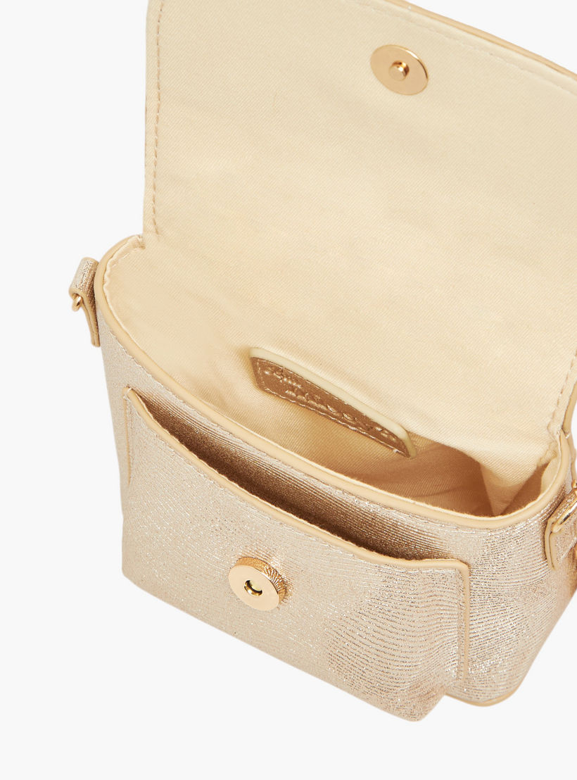 شنطة كروس بودي مزينة بحزام سلسلة وزر إغلاق من ليتل ميسي-girls-accessories-bags-image-6