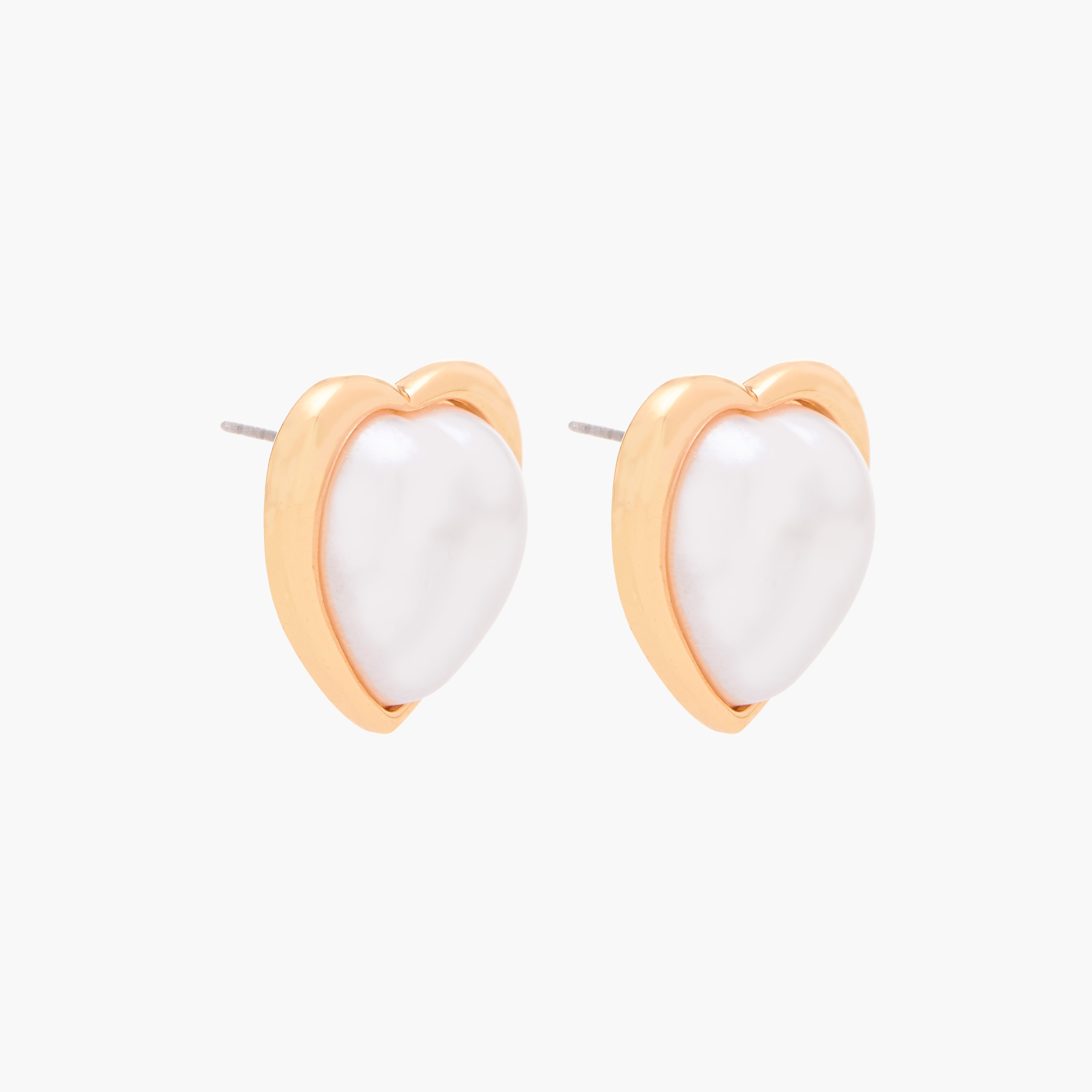 حلقان متدلية مزينة بقلب مرصّع باللؤلؤ ومكبس إغلاق خلفي-women-watchesandjewellery-jewellery-earrings-image-3