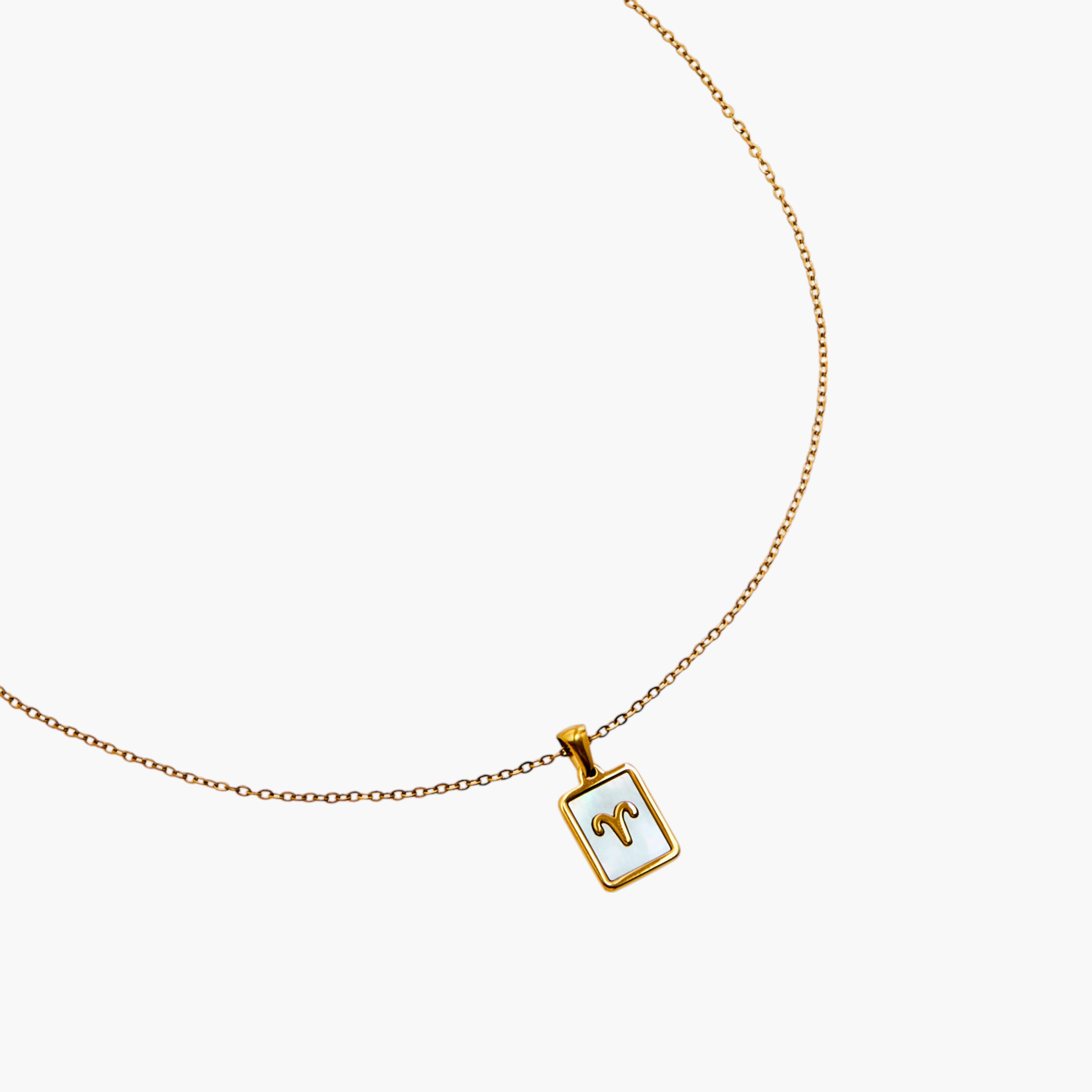 عقد بدلاية مزينة بتصميم برج الجدي بمشبك إغلاق-women-watchesandjewellery-jewellery-necklacesandpendants-image-3