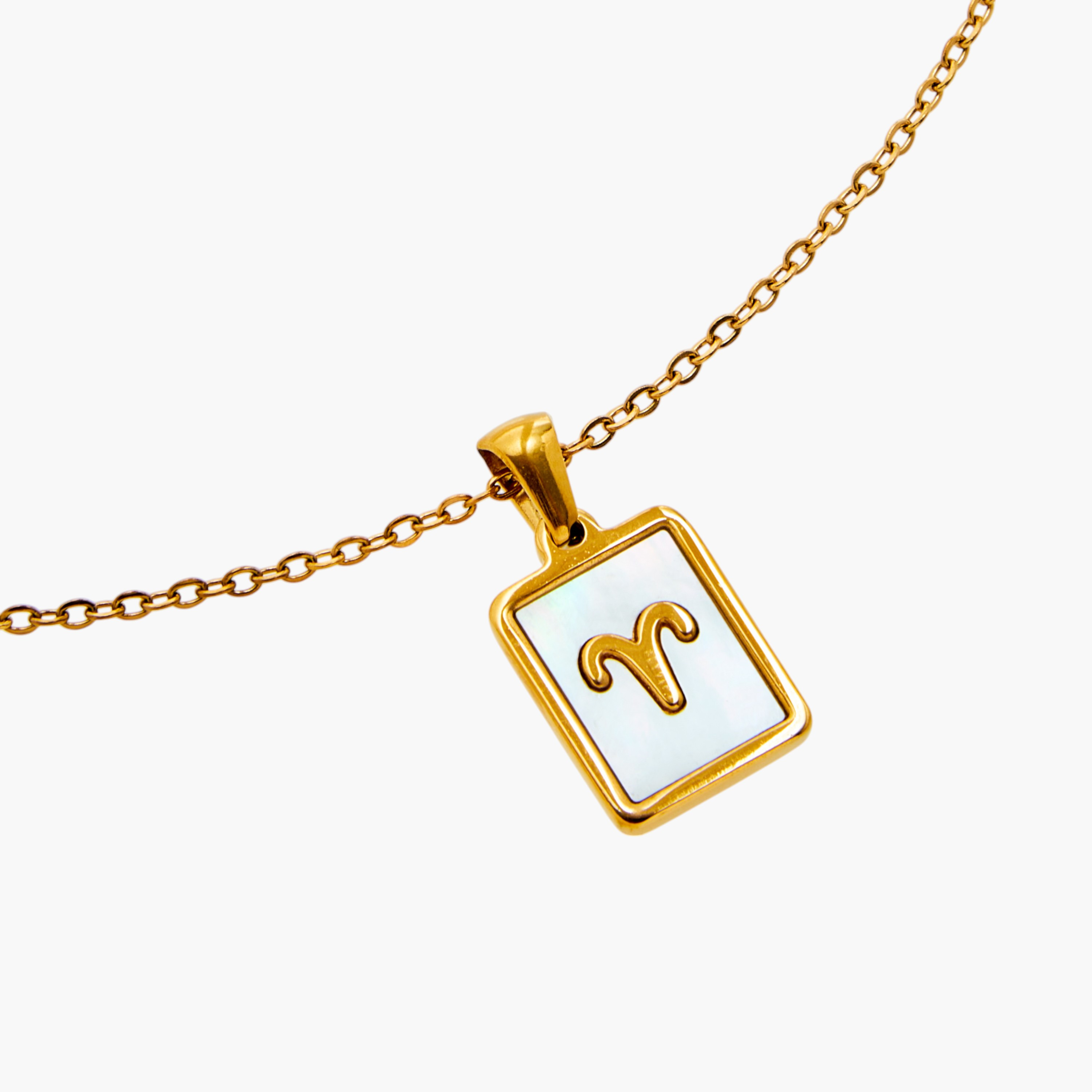 عقد بدلاية مزينة بتصميم برج الجدي بمشبك إغلاق-women-watchesandjewellery-jewellery-necklacesandpendants-image-5
