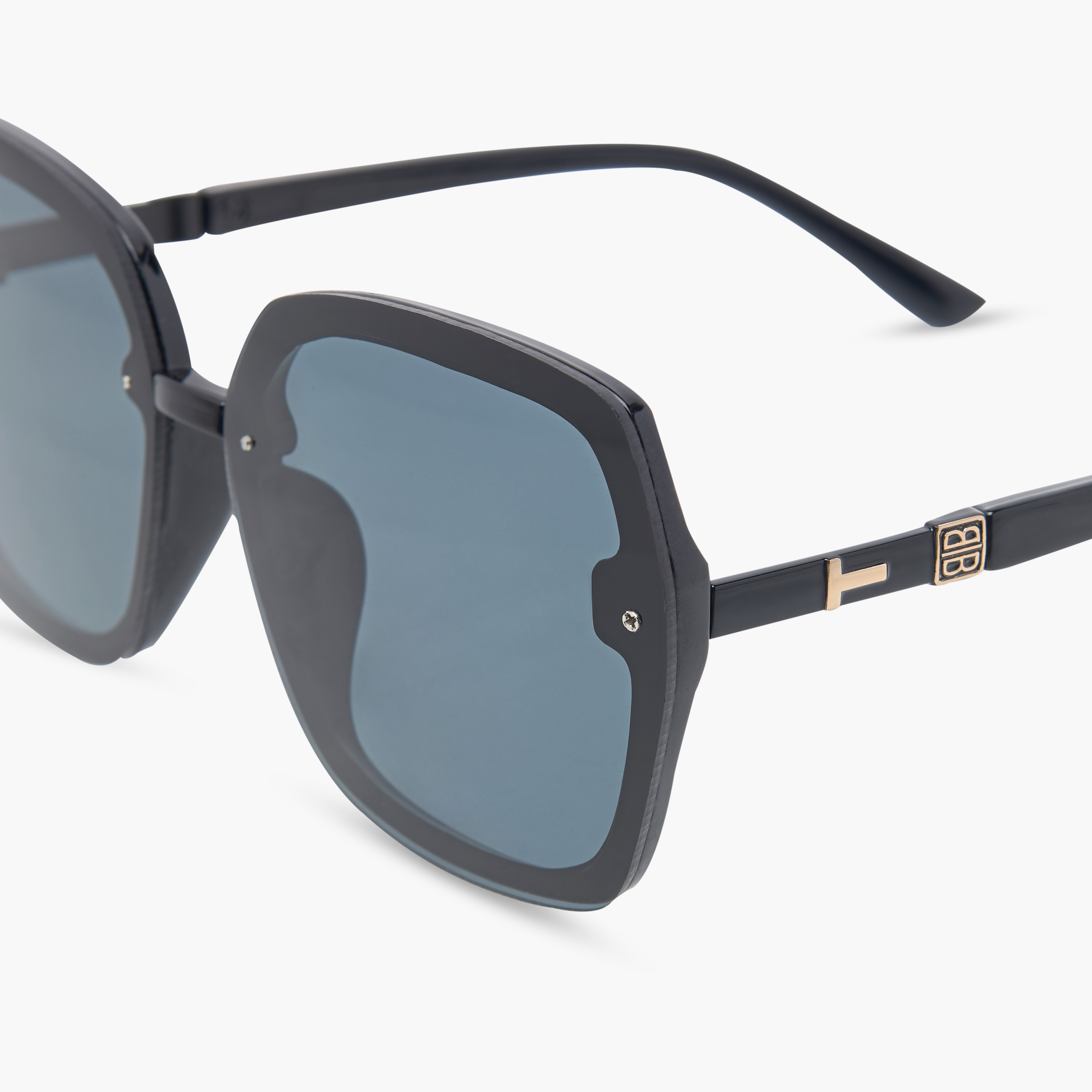 نظارة شمسية بعدسات ملونة وإطار كامل-women-sunglasses-image-5