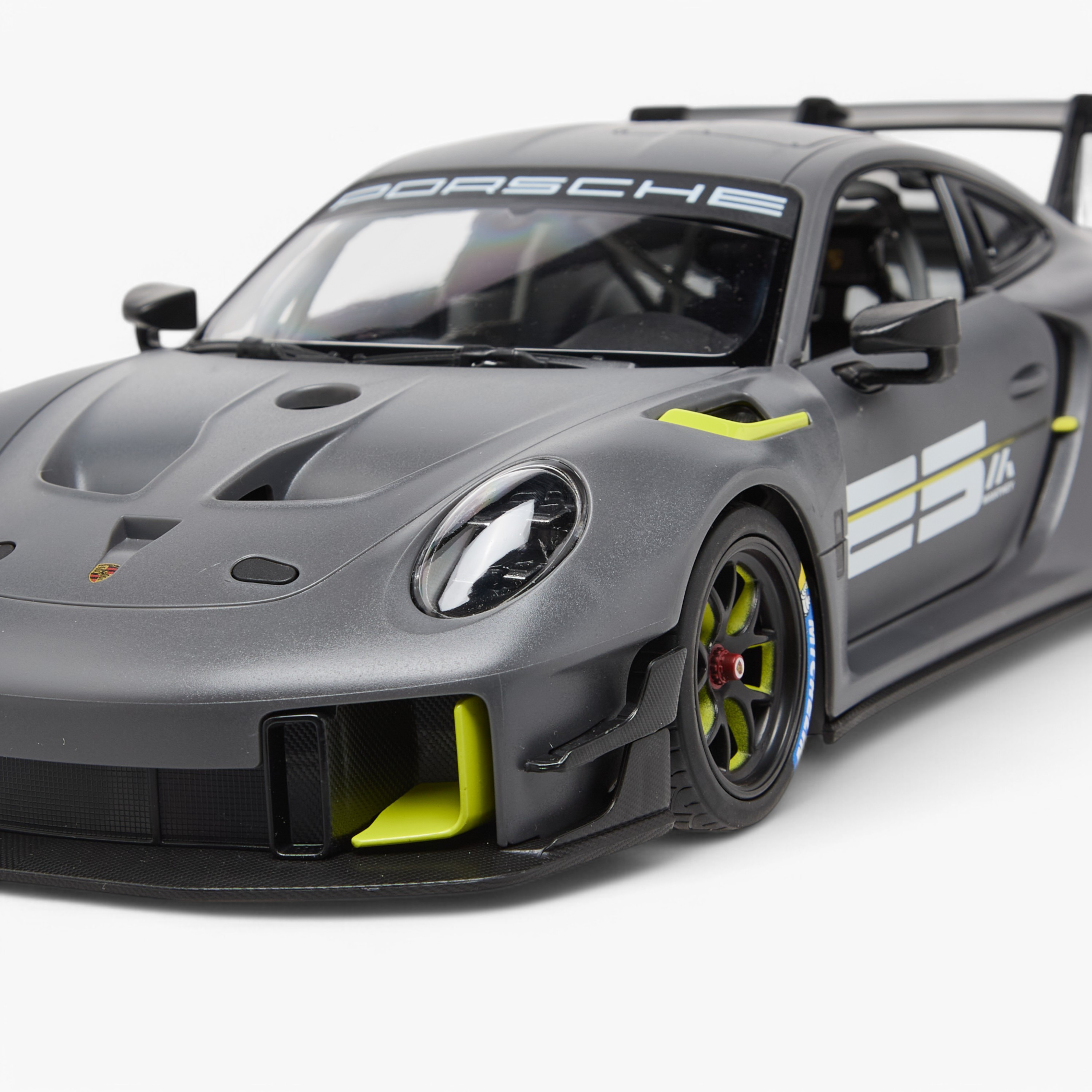 Rastar 1:14 Porsche 911 GT2 RS Remote Control Toy Car-toys-playvehicles-diecastcars-image-7