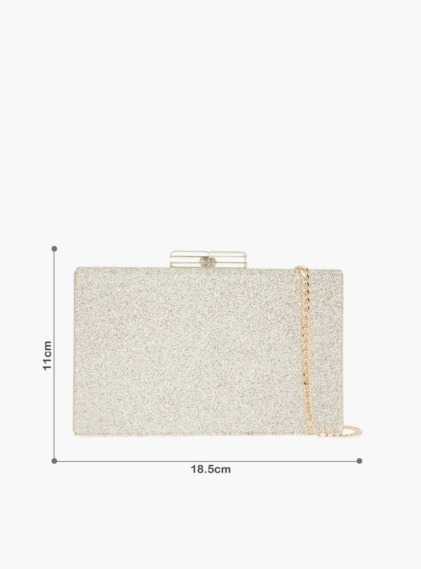 شنطة كلاتش مزينة بحزام سلسلة قابل للفصل وطيّة إغلاق من سيليست-women-bagsandwallets-handbags-image-7