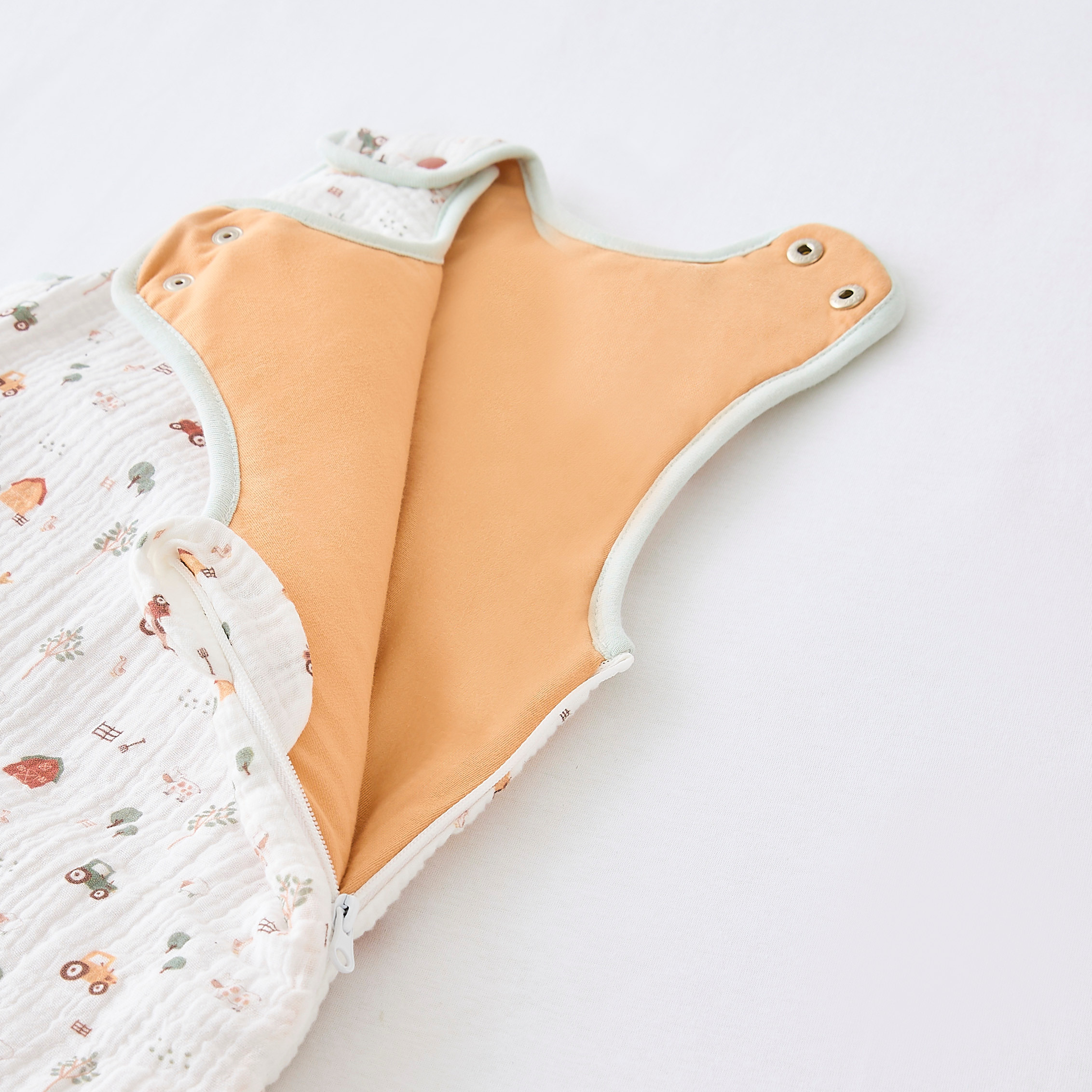 Juniors Farmyard Print Muslin 2 TOG Sleeping Bag - 0-6 months-baby-nursery-blanketsandswaddles-swaddlesandsleepingbags-image-5