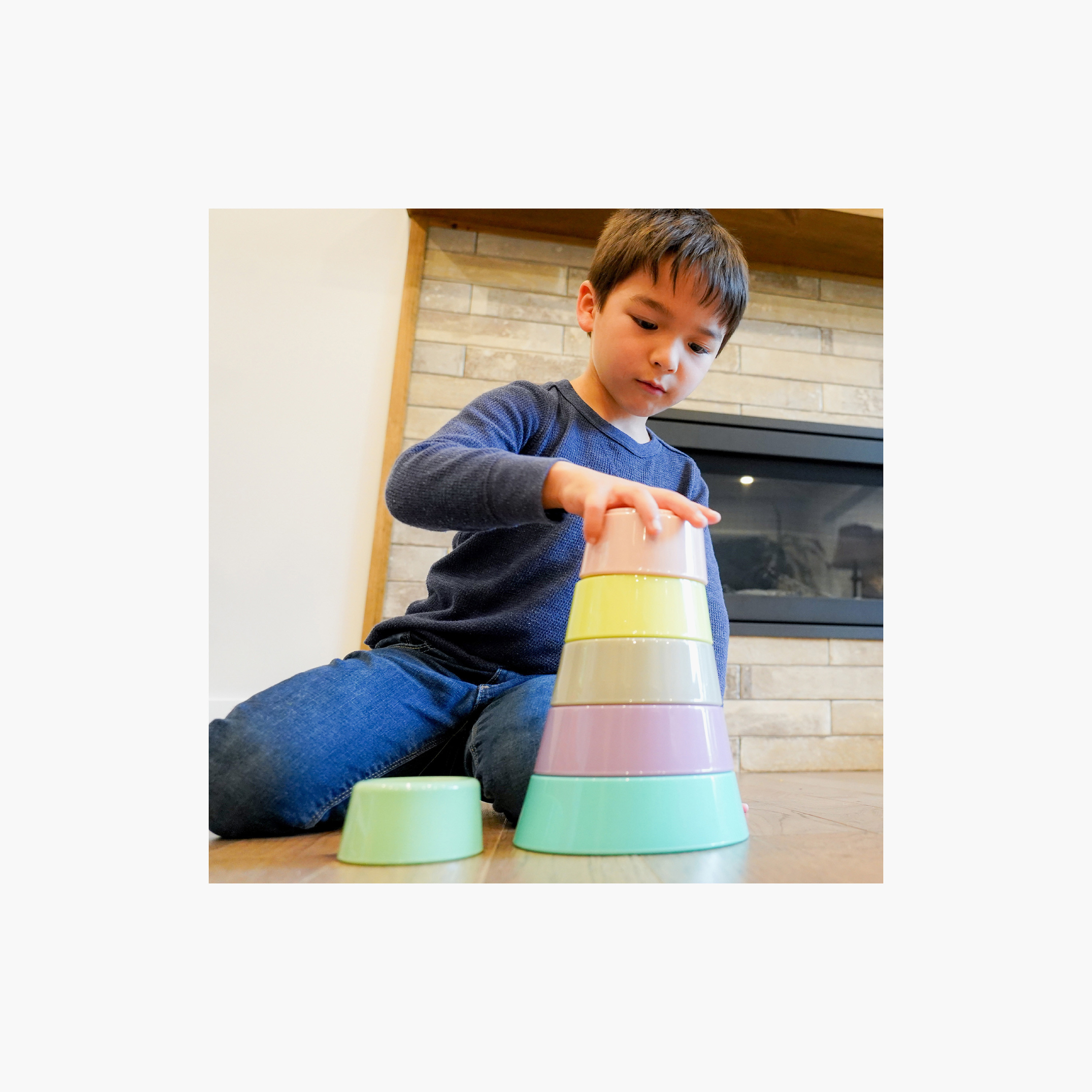 طقم وجبات مع أغطية قابل للتكديس من ميلي-baby-feeding-mealtimeessentials-image-6